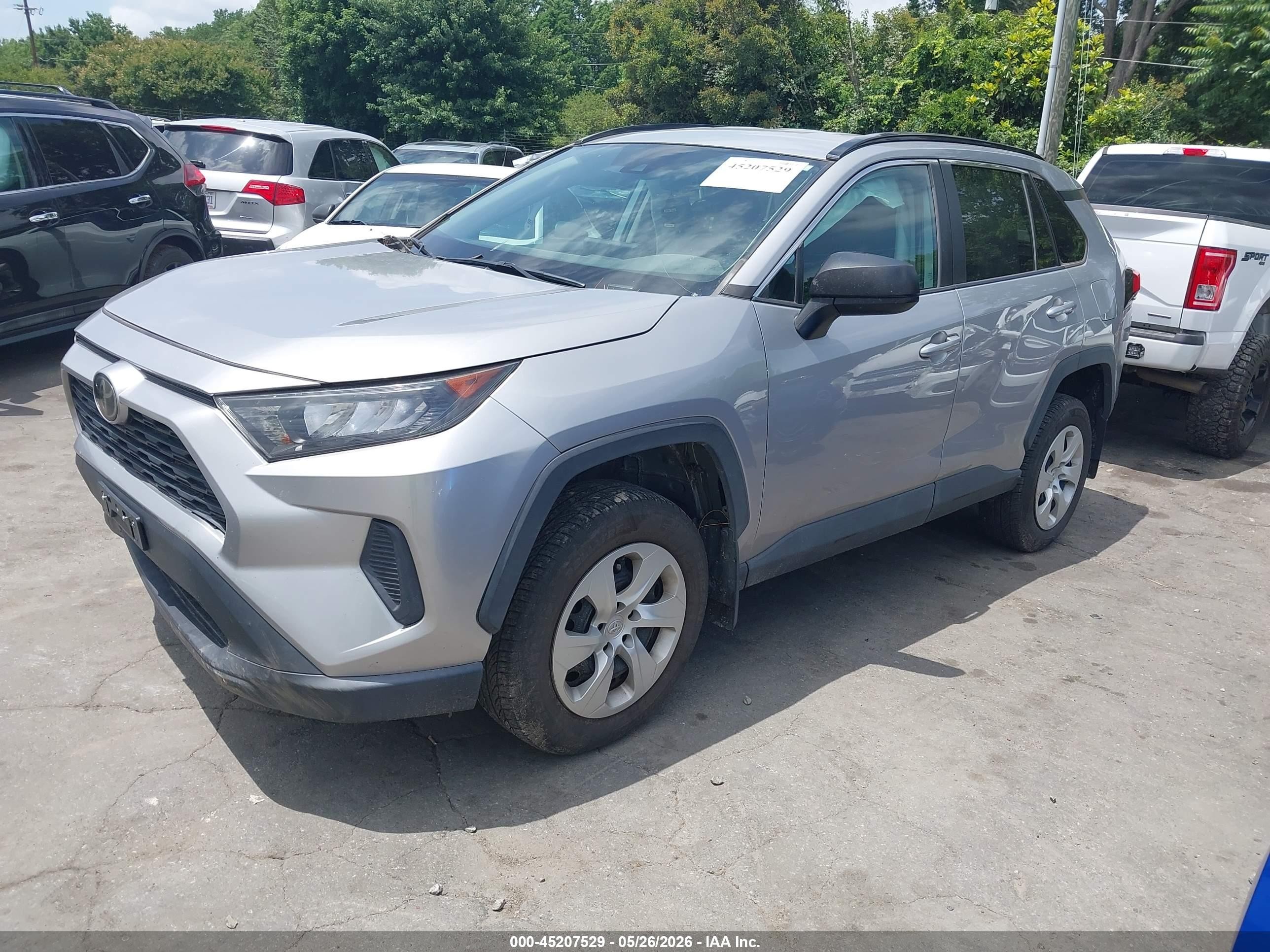 2019 Toyota Rav4 Le Серебряный vin: 2T3F1RFVXKC045414