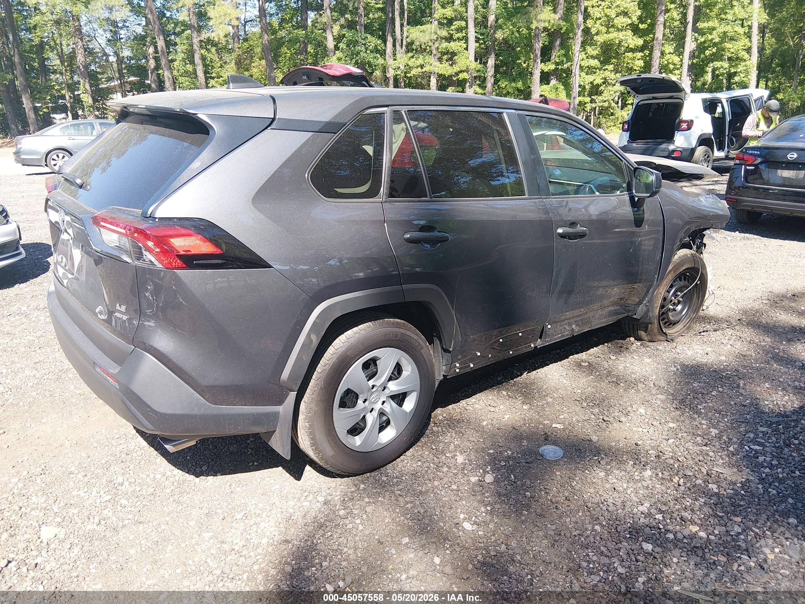 2025 Toyota Rav4 Le Gray vin: 2T3F1RFVXSW521630