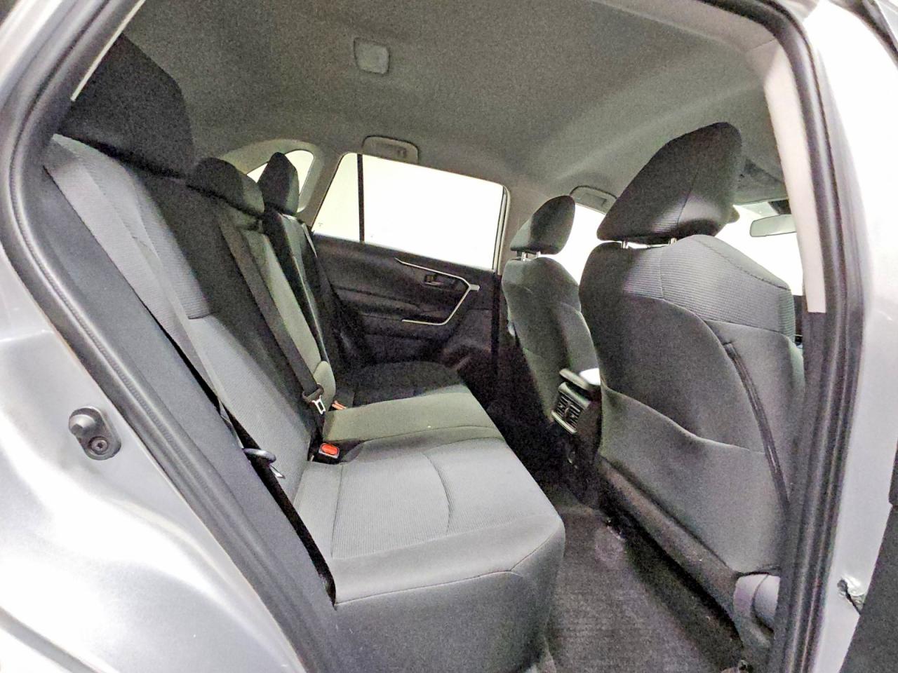 2024 Toyota Rav4 Le Silver vin: 2T3G1RFV1RC478196