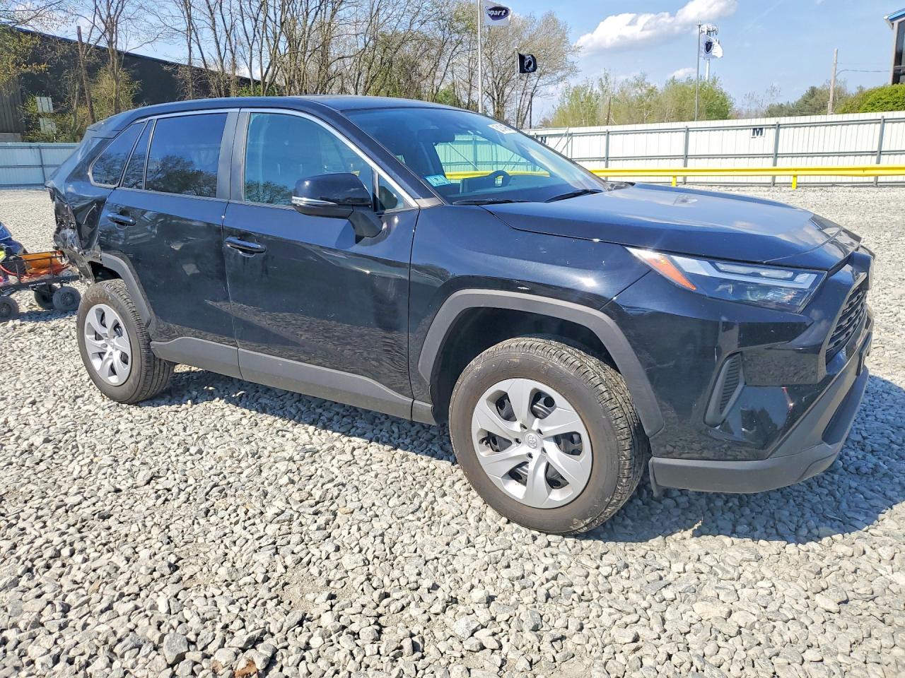 2025 Toyota Rav4 Le Black vin: 2T3G1RFV2SC559505