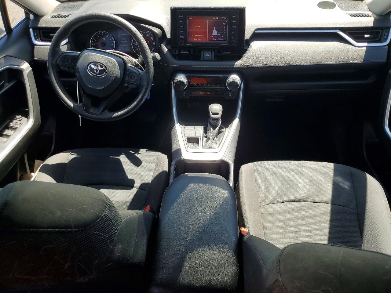 2022 Toyota Rav4 Le White vin: 2T3G1RFV3NC318525