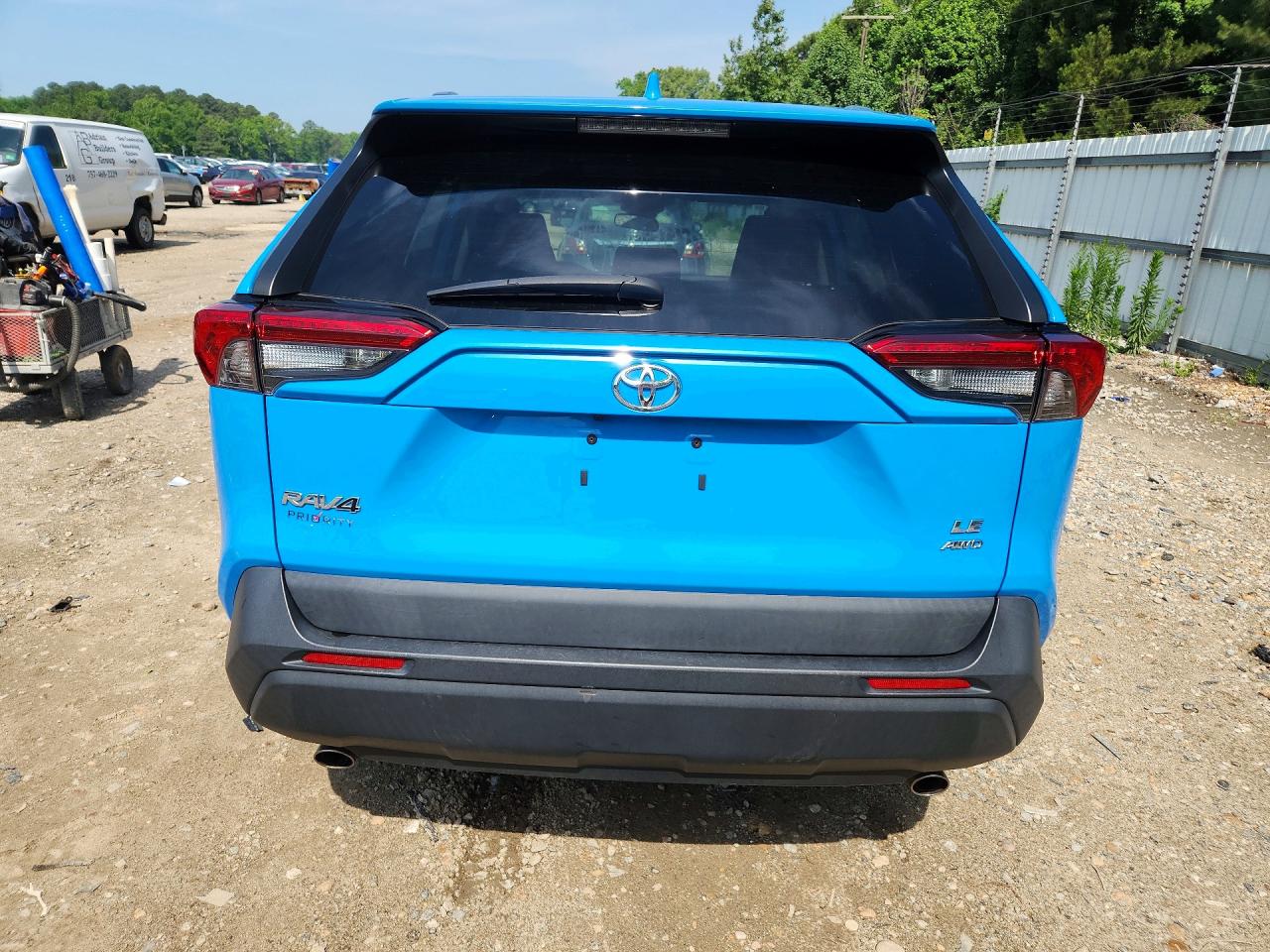2019 Toyota Rav4 Le Blue vin: 2T3G1RFV4KC023462