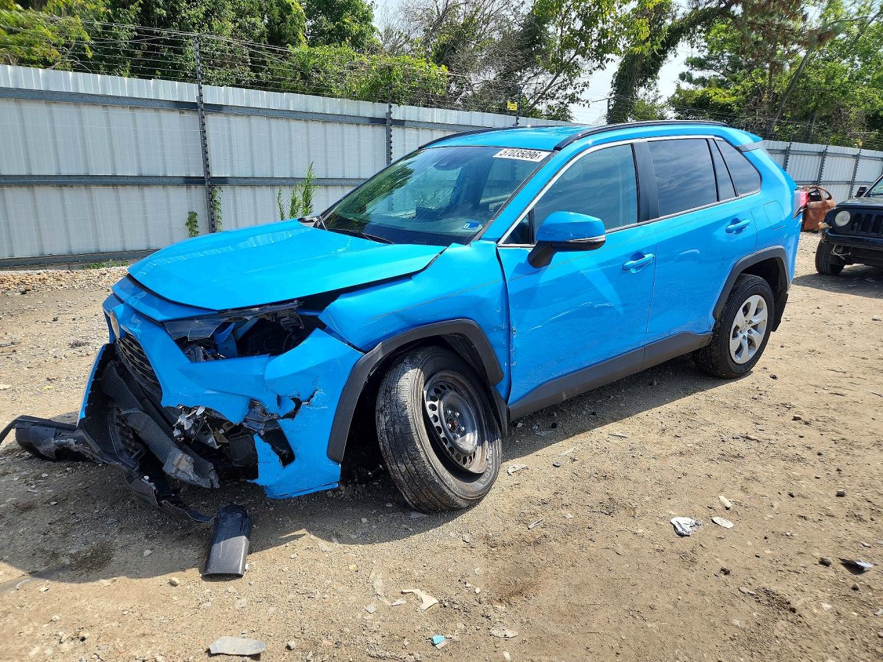 2019 Toyota Rav4 Le Синий vin: 2T3G1RFV4KC023462