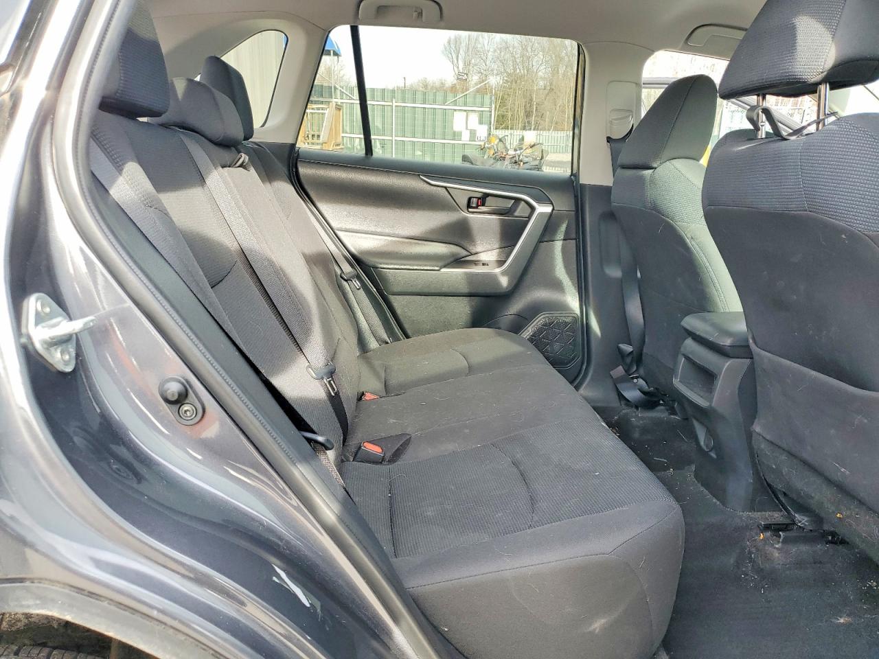 2020 Toyota Rav4 Le Gray vin: 2T3G1RFV5LW112473