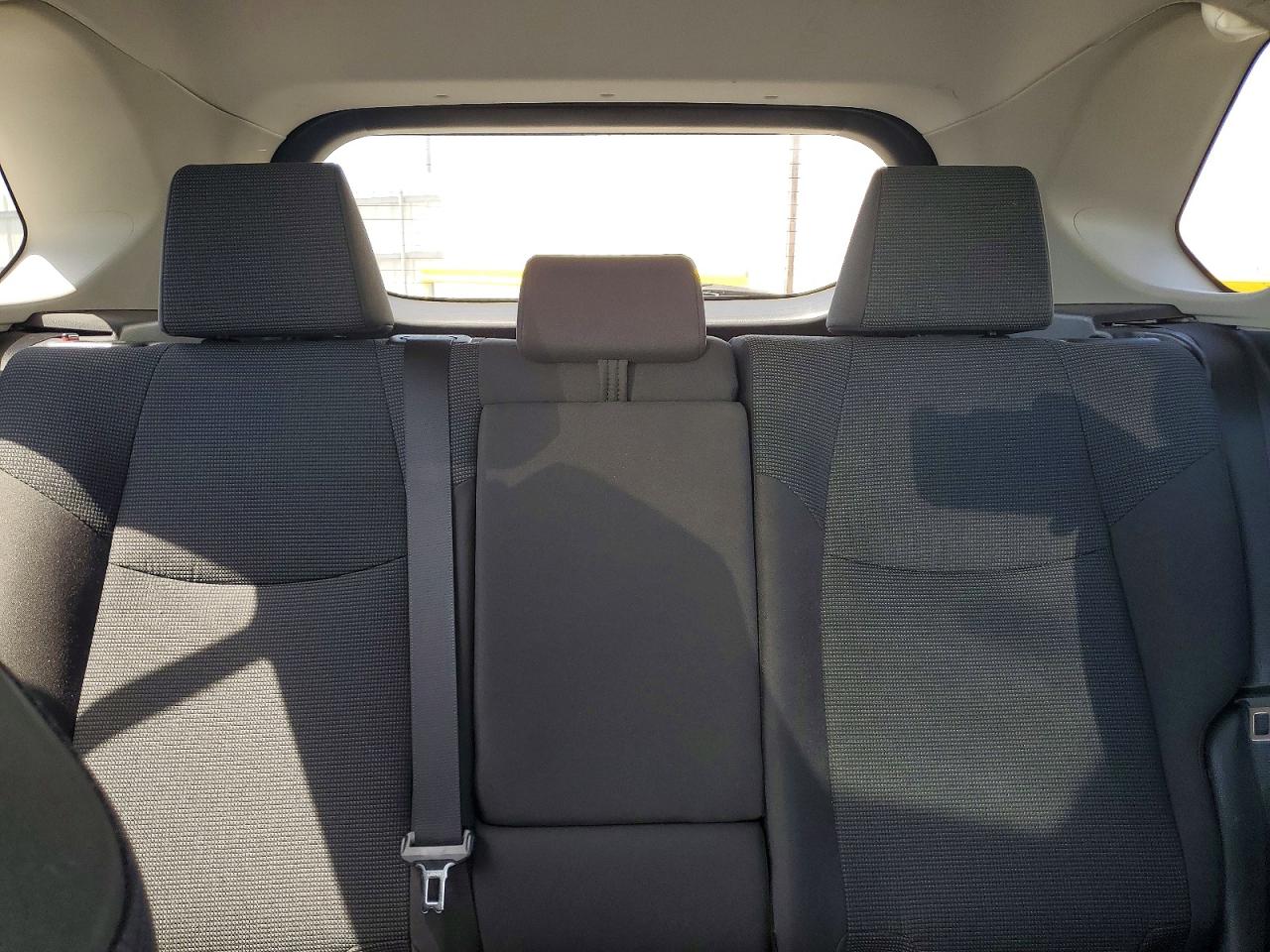 2023 Toyota Rav4 Le Silver vin: 2T3G1RFV7PC376642