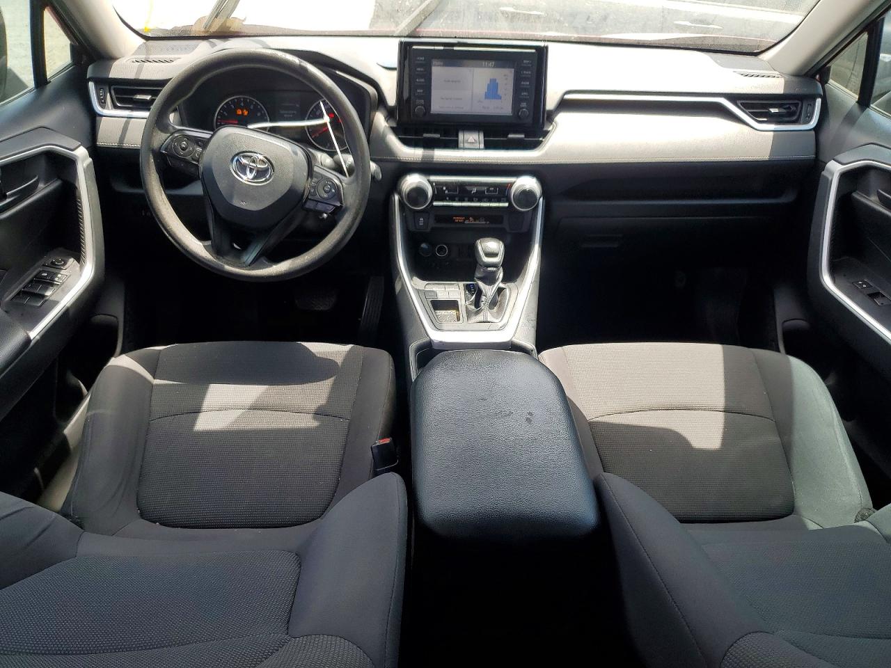 2019 Toyota Rav4 Le Red vin: 2T3H1RFV0KC008607