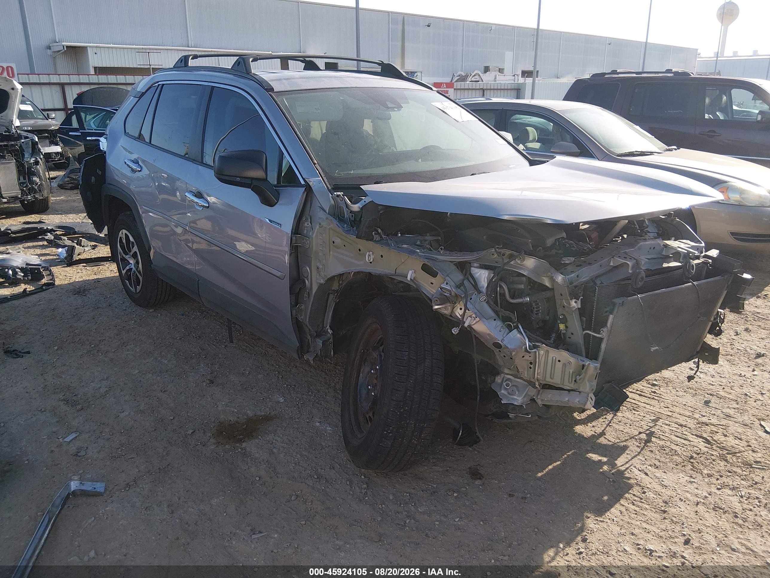 2019 Toyota Rav4 Le Серебряный vin: 2T3H1RFV0KW051889