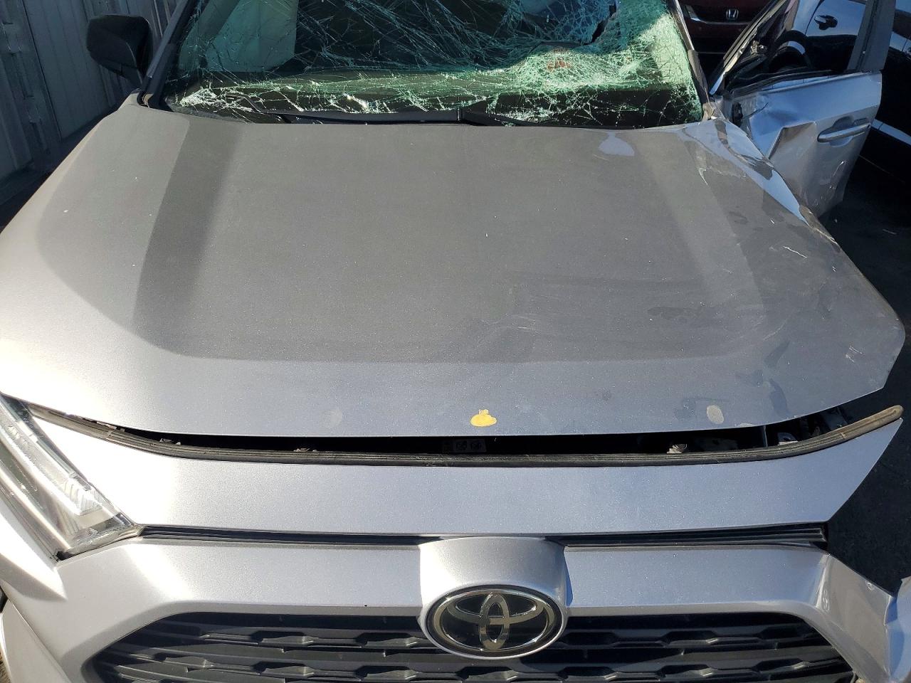 2023 Toyota Rav4 Le Silver vin: 2T3H1RFV0PC240874