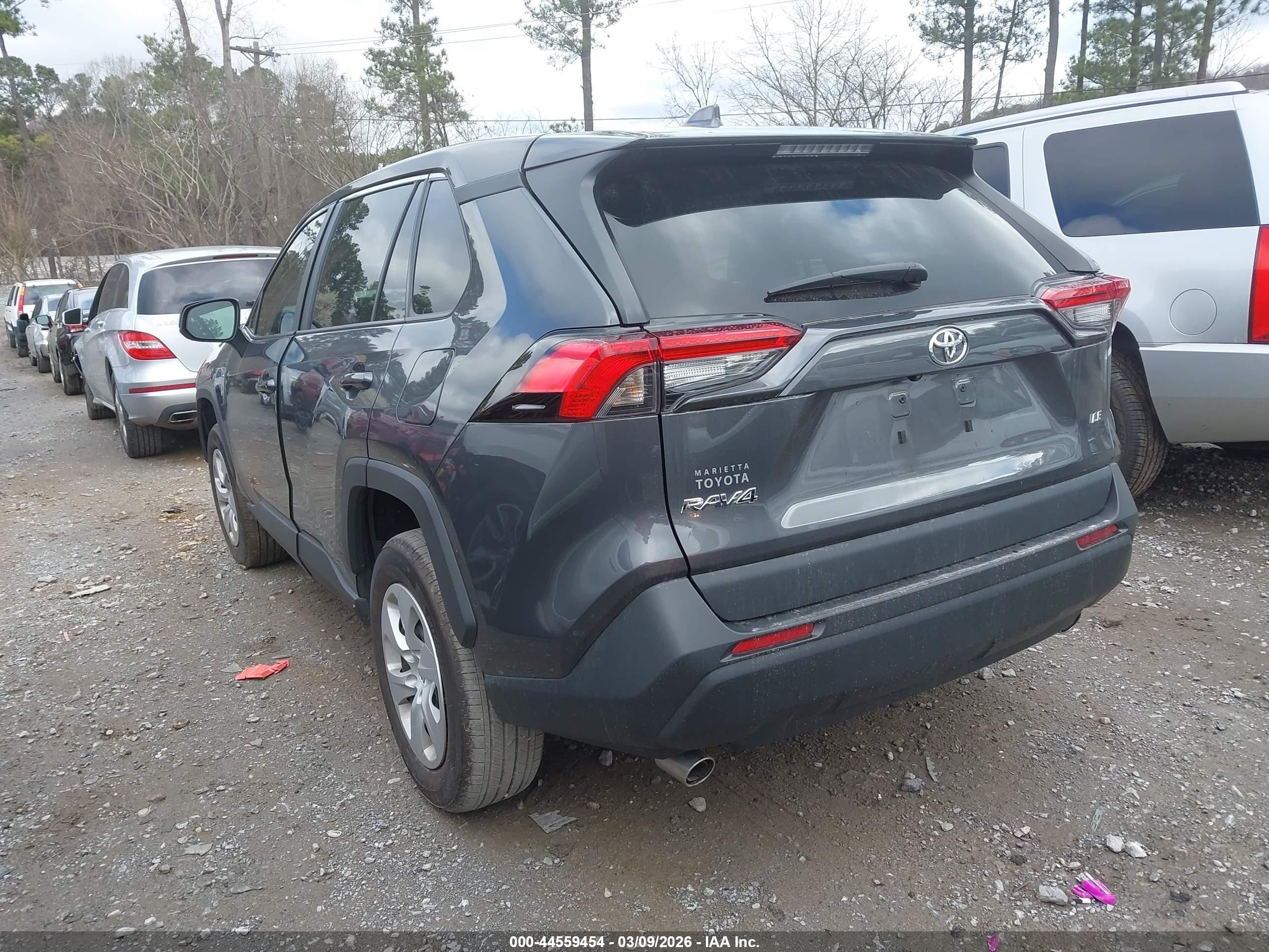 2024 Toyota Rav4 Le Gray vin: 2T3H1RFV2RW314801
