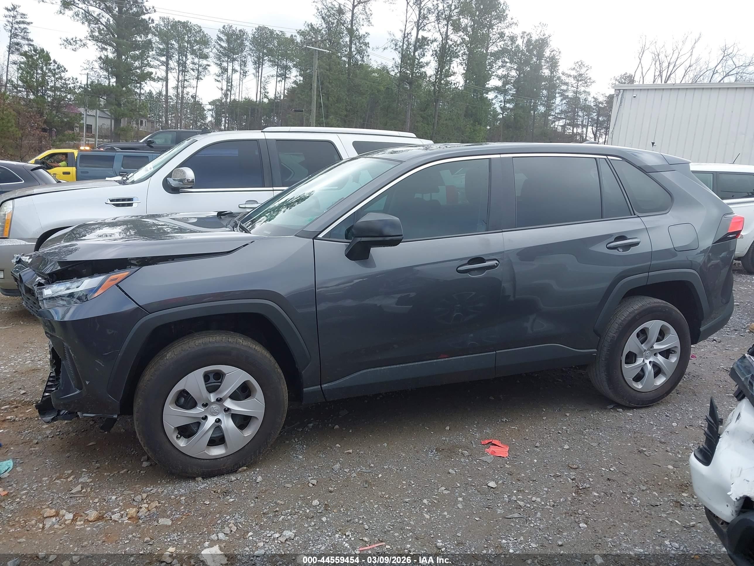 2024 Toyota Rav4 Le Gray vin: 2T3H1RFV2RW314801