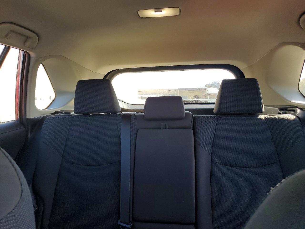 2025 Toyota Rav4 Le Gray vin: 2T3H1RFV4SC317884