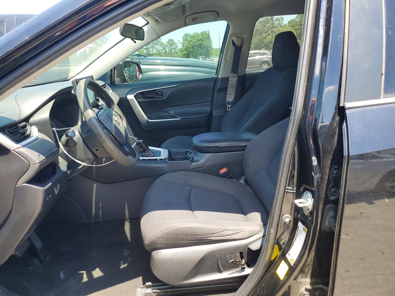 2020 Toyota Rav4 Le Black vin: 2T3H1RFV5LC038154