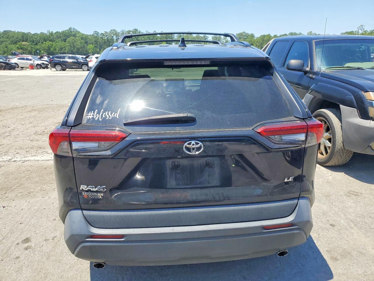 2020 Toyota Rav4 Le Black vin: 2T3H1RFV5LC038154