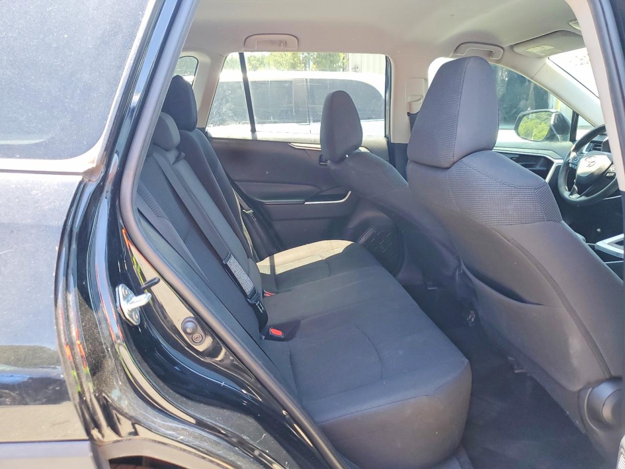 2020 Toyota Rav4 Le Black vin: 2T3H1RFV5LC038154