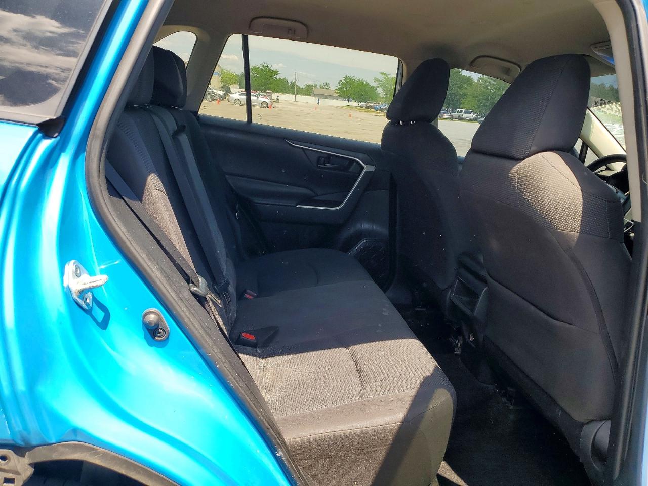 2019 Toyota Rav4 Le Blue vin: 2T3H1RFV7KW021871