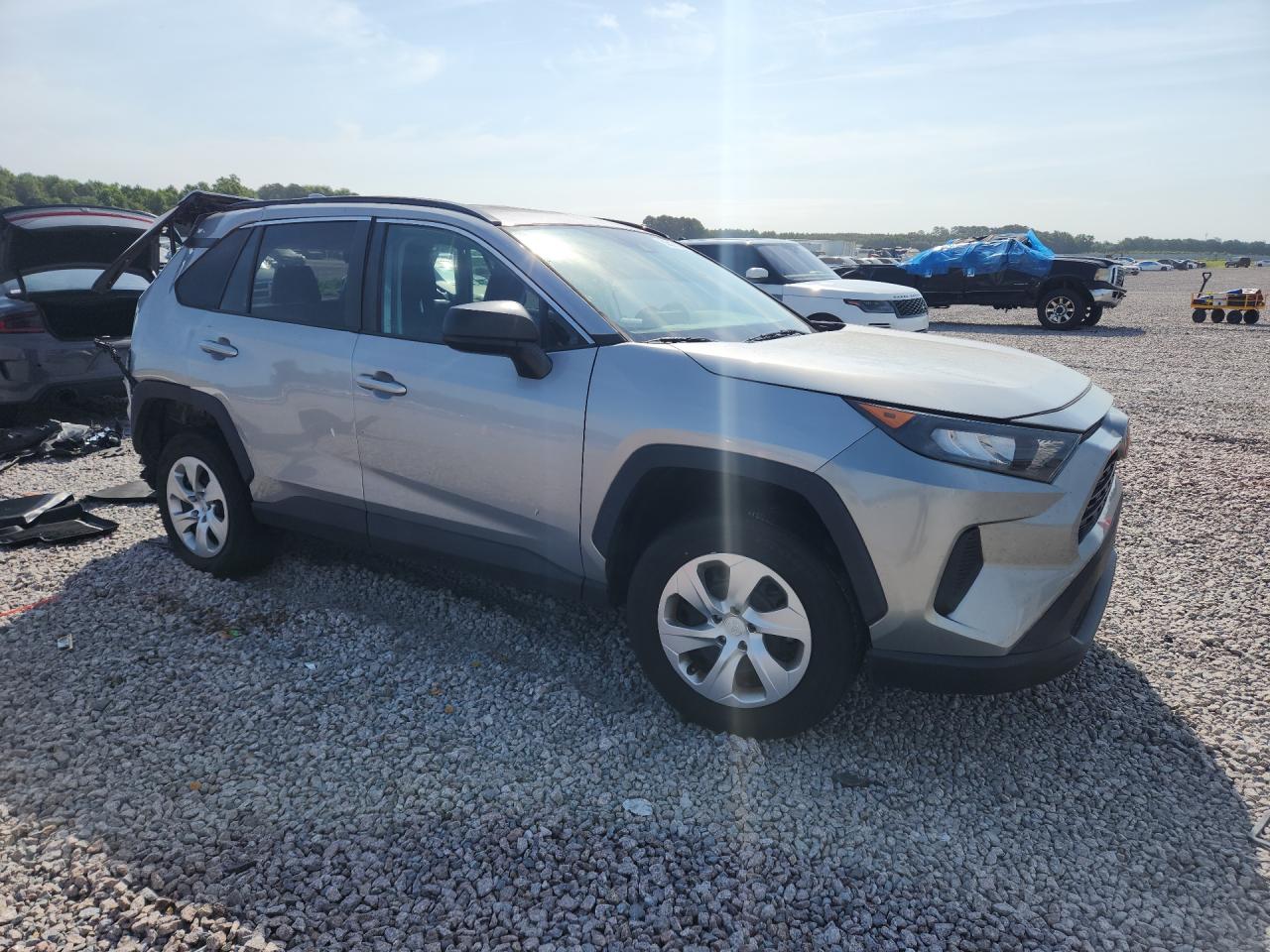 2021 Toyota Rav4 Le Серебряный vin: 2T3H1RFV7MW127076
