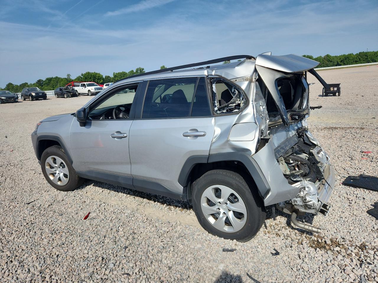 2021 Toyota Rav4 Le Серебряный vin: 2T3H1RFV7MW127076