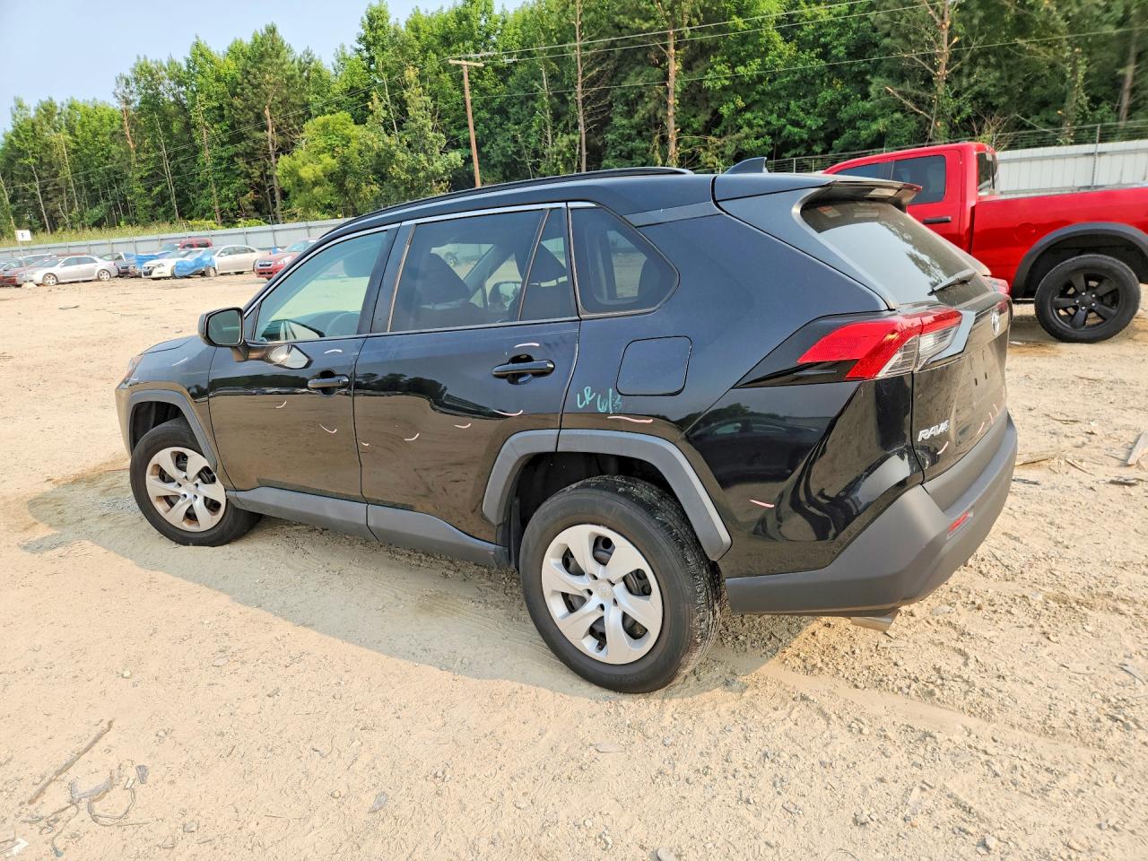 2019 Toyota Rav4 Le Черный vin: 2T3H1RFV8KW051638
