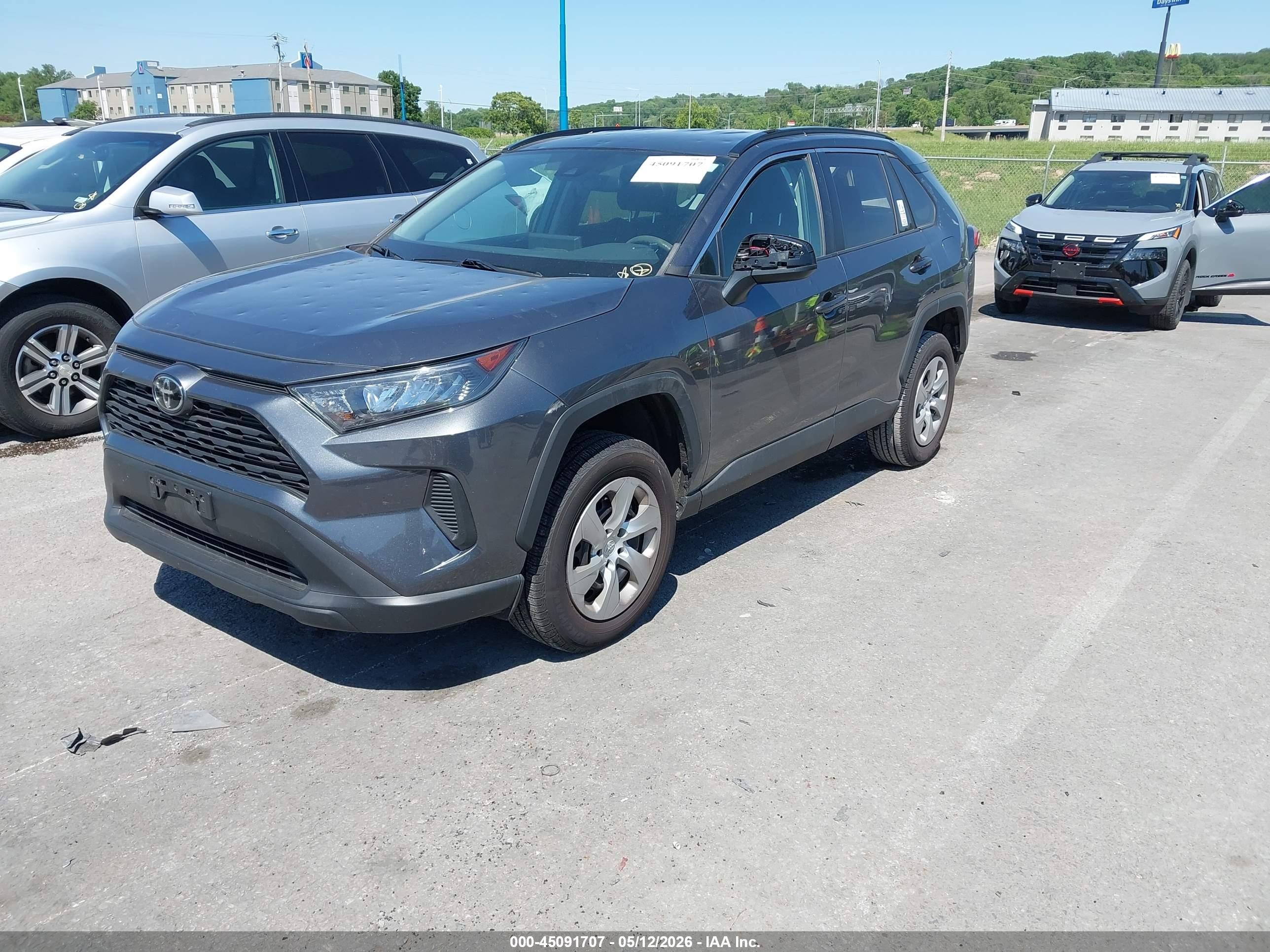 2021 Toyota Rav4 Le Gray vin: 2T3H1RFVXMC130202