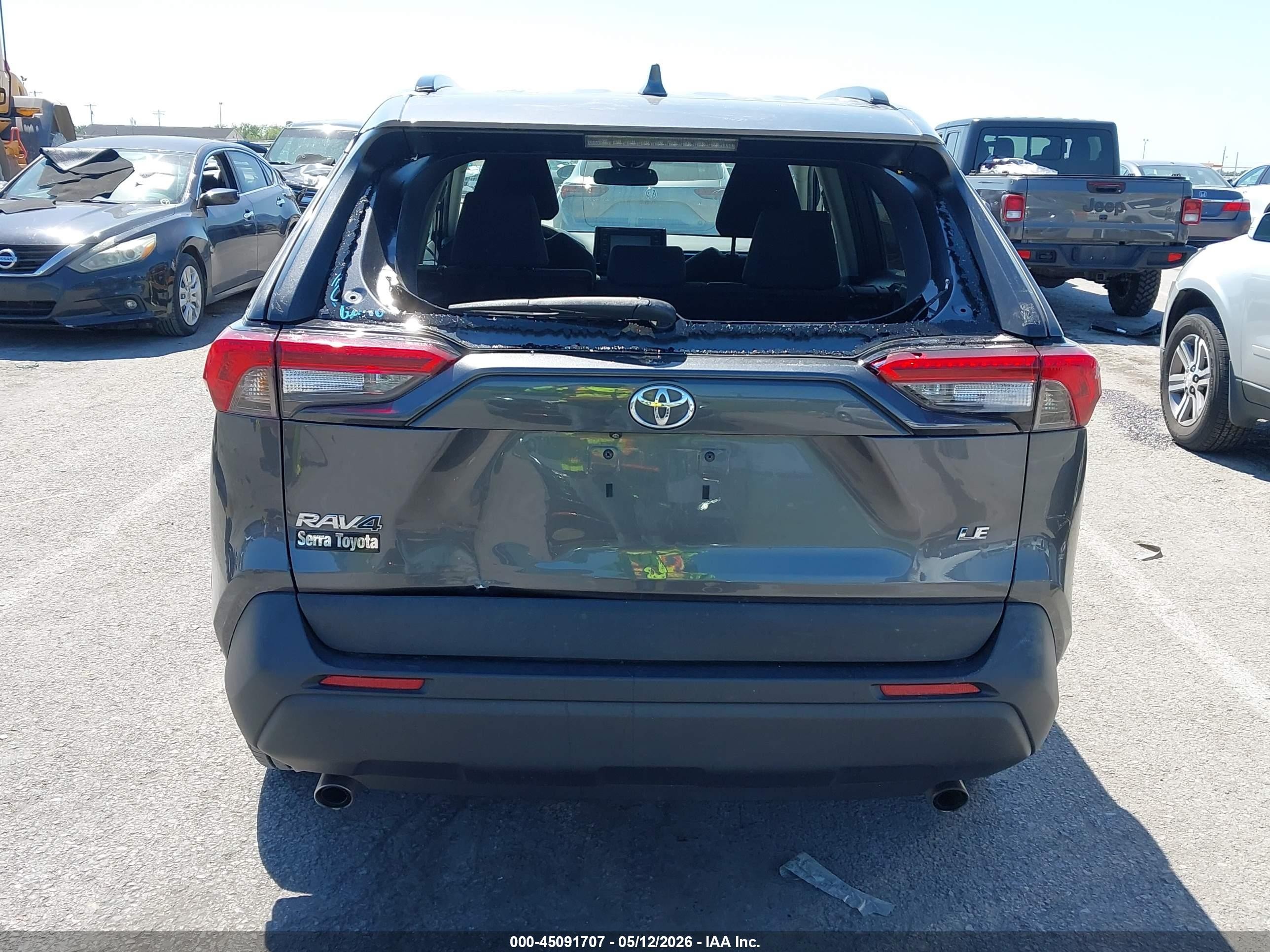 2021 Toyota Rav4 Le Gray vin: 2T3H1RFVXMC130202