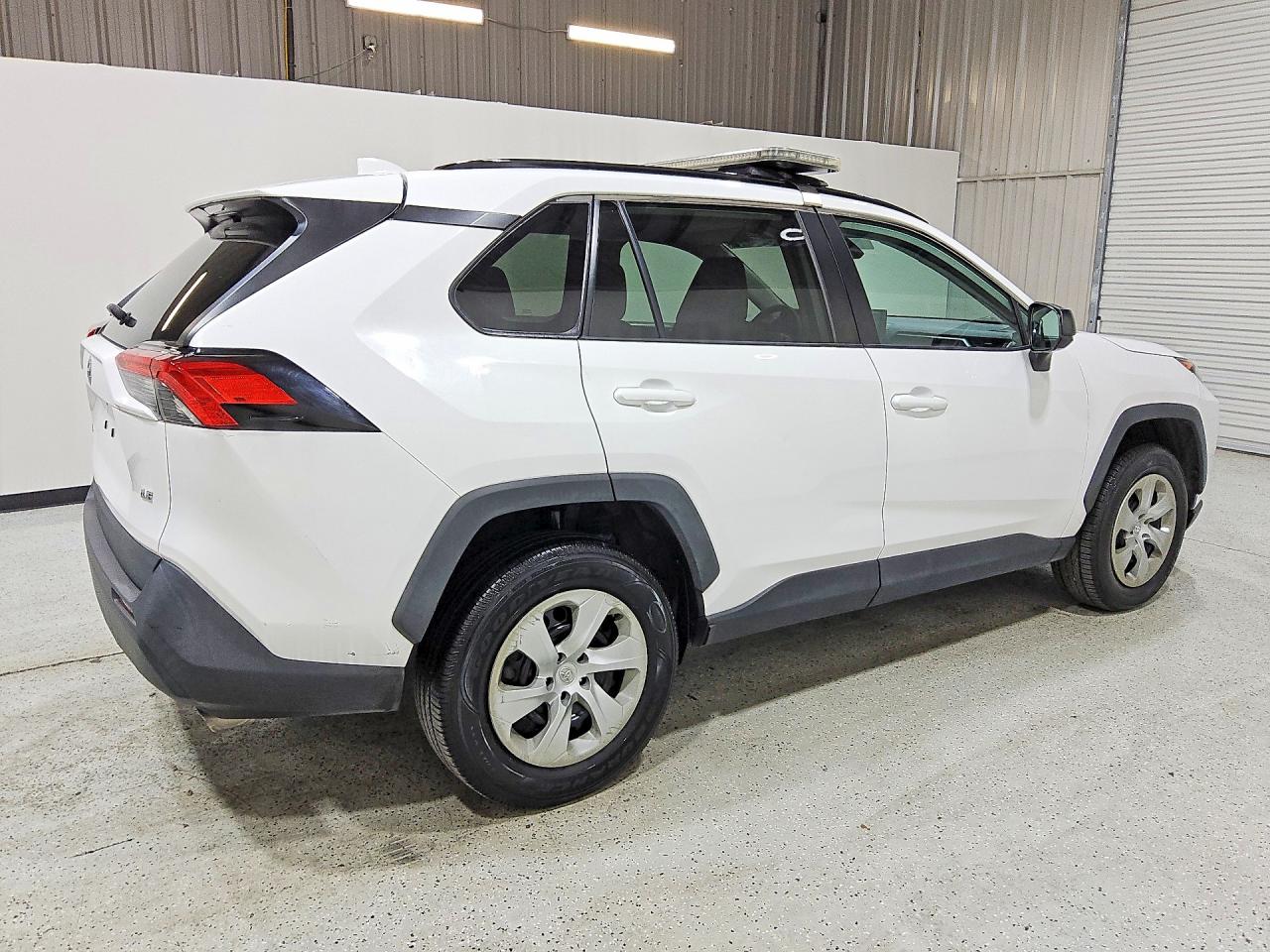2021 Toyota Rav4 Le Белый vin: 2T3H1RFVXMC163183