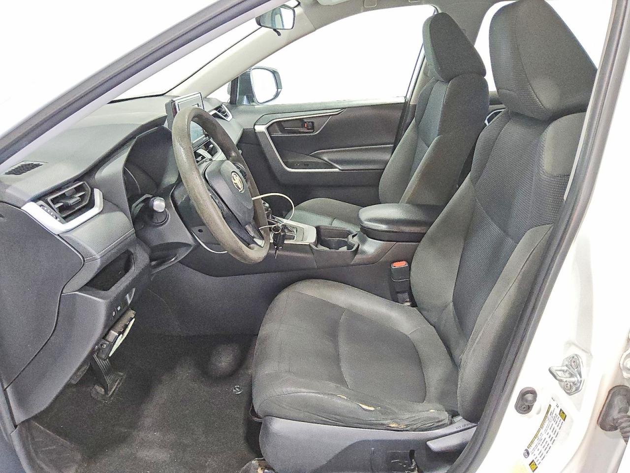 2021 Toyota Rav4 Le Белый vin: 2T3H1RFVXMC163183