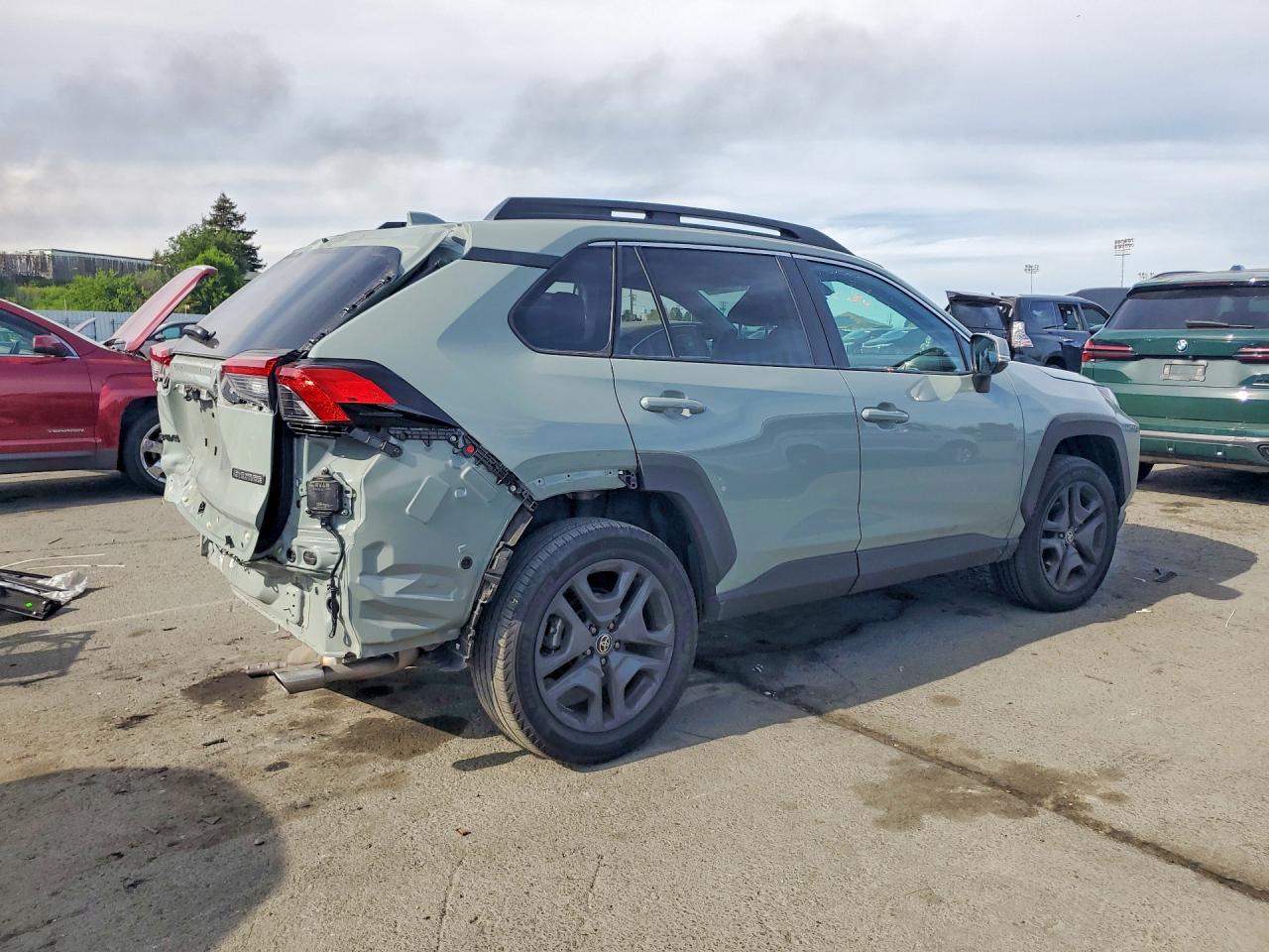 2023 Toyota Rav4 Adventure Gray vin: 2T3J1RFV3PW407065