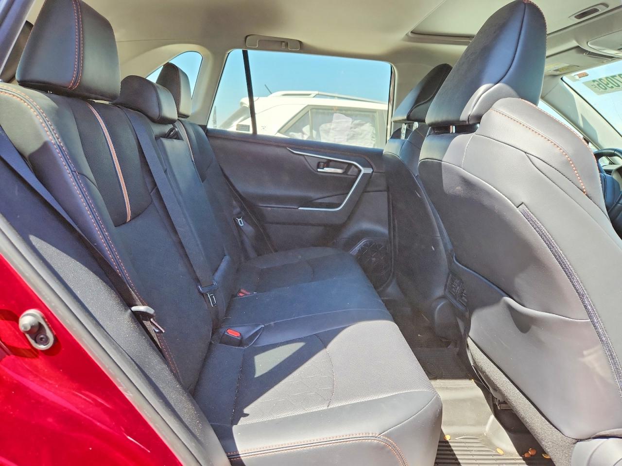 2019 Toyota Rav4 Adventure Red vin: 2T3J1RFV4KW027645