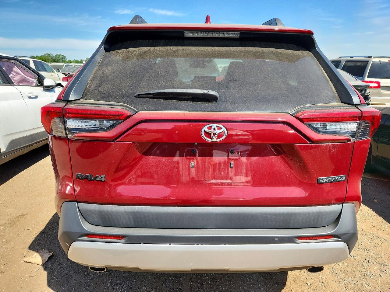 2019 Toyota Rav4 Adventure Red vin: 2T3J1RFV4KW027645
