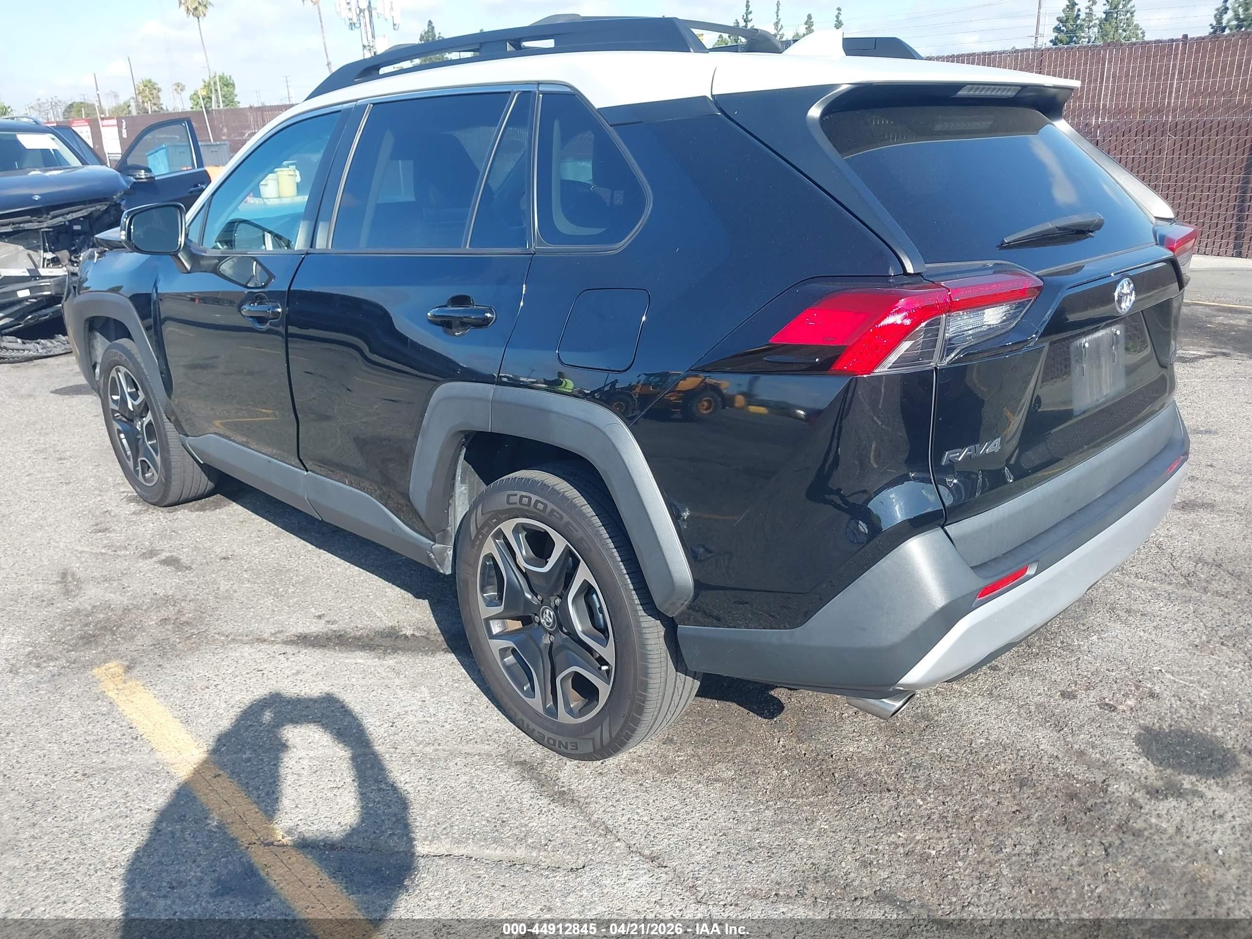 2019 Toyota Rav4 Adventure Black vin: 2T3J1RFV8KC010767