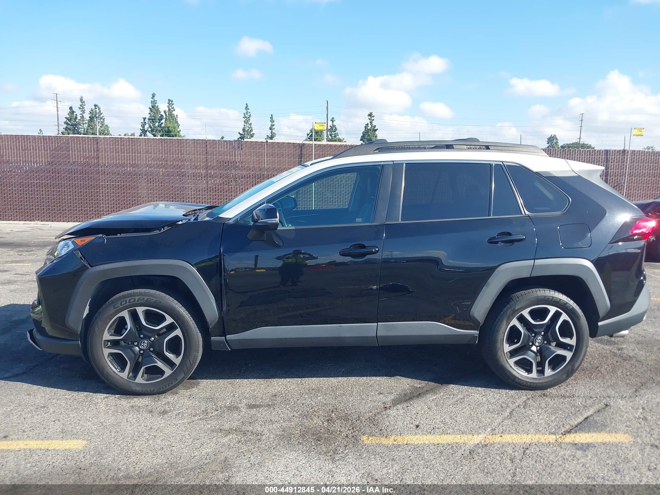 2019 Toyota Rav4 Adventure Black vin: 2T3J1RFV8KC010767