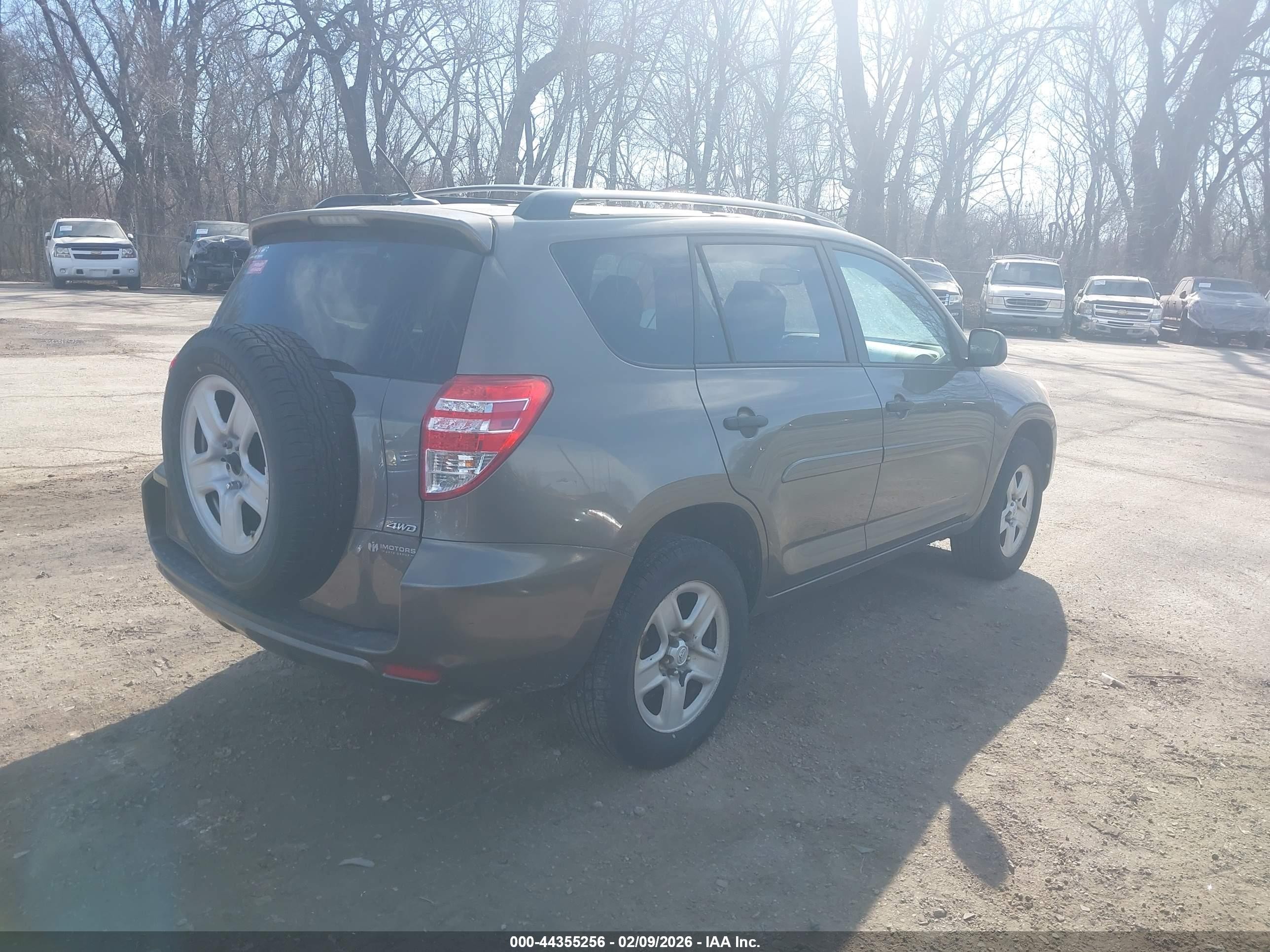 2010 Toyota Rav4   Dark Brown vin: 2T3JF4DV0AW059353