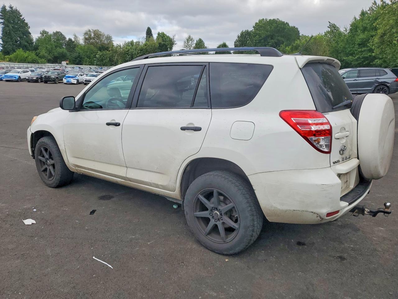 2010 Toyota Rav4 Base White vin: 2T3JF4DV0AW069879