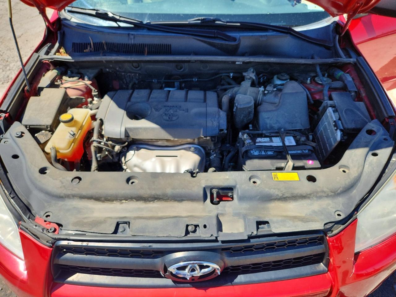 2011 Toyota Rav4 Base Red vin: 2T3JF4DV0BW126891