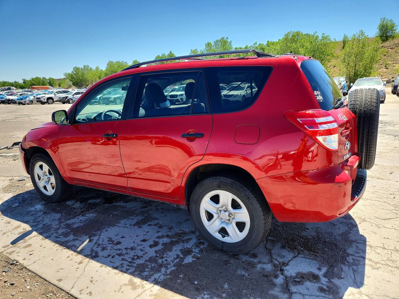 2011 Toyota Rav4 Base Red vin: 2T3JF4DV0BW126891