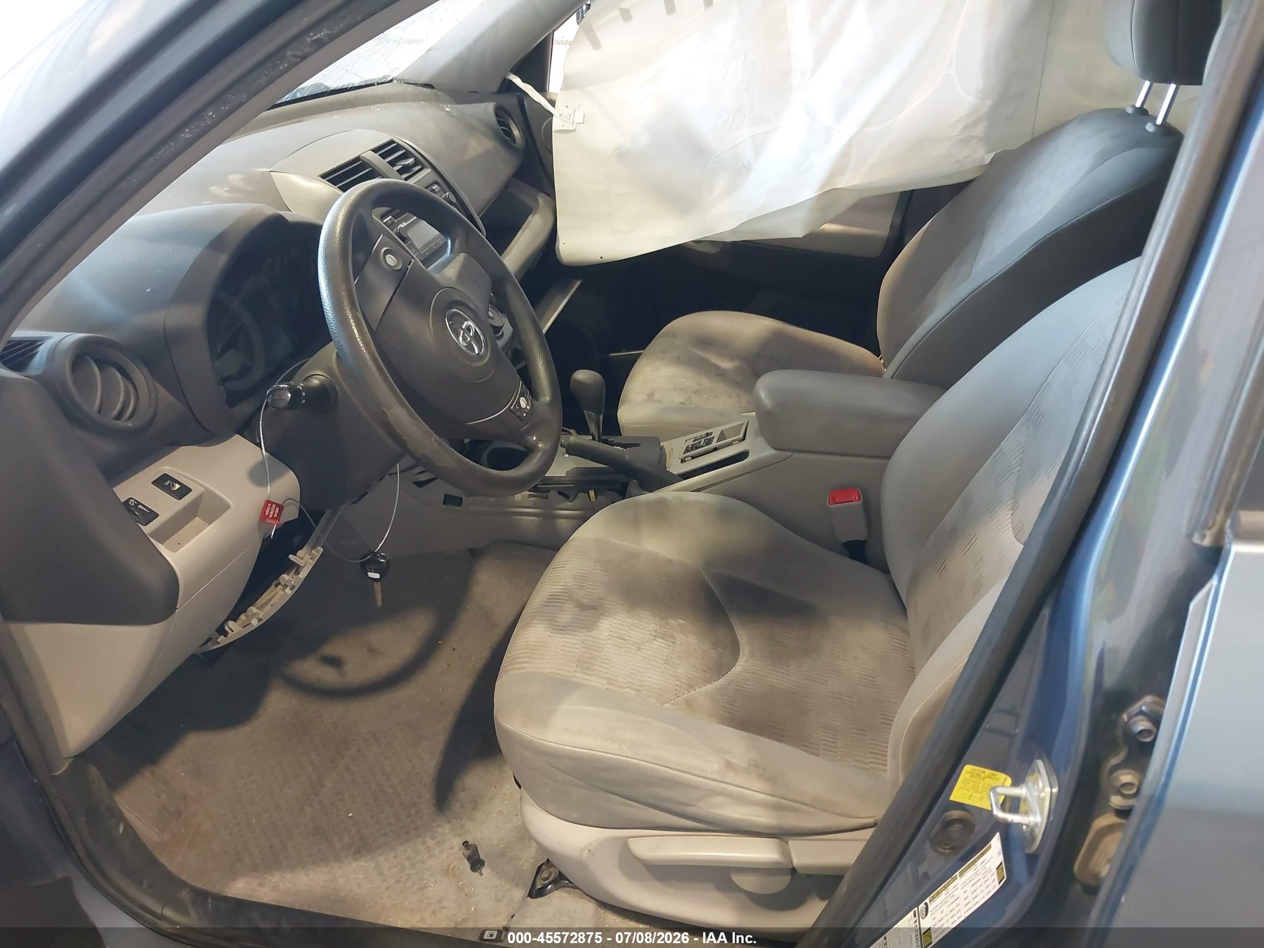2012 Toyota Rav4   Blue vin: 2T3JF4DV1CW218819