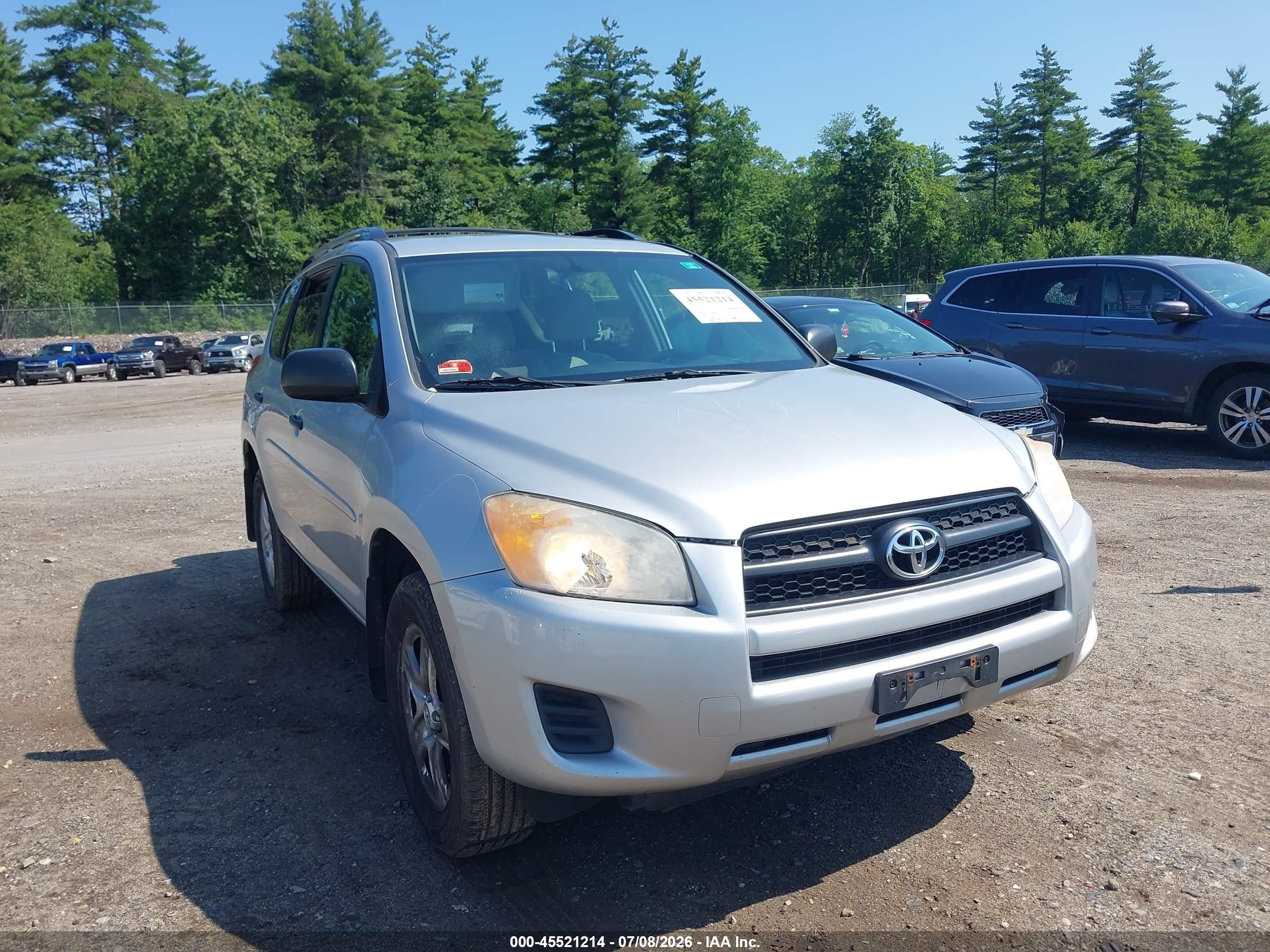 2012 Toyota Rav4   Silver vin: 2T3JF4DV2CW181795
