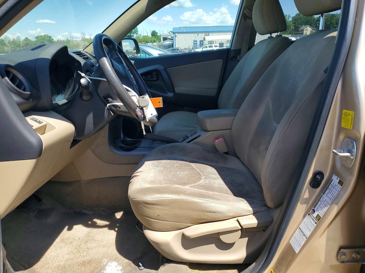 2010 Toyota Rav4 Base Tan vin: 2T3JF4DV4AW069500