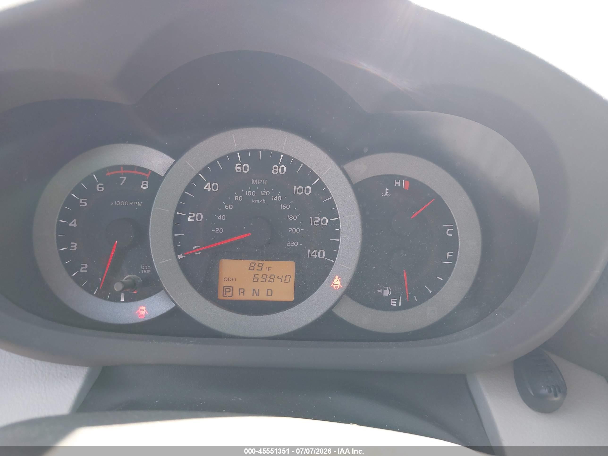 2011 Toyota Rav4   White vin: 2T3JF4DV4BW142334