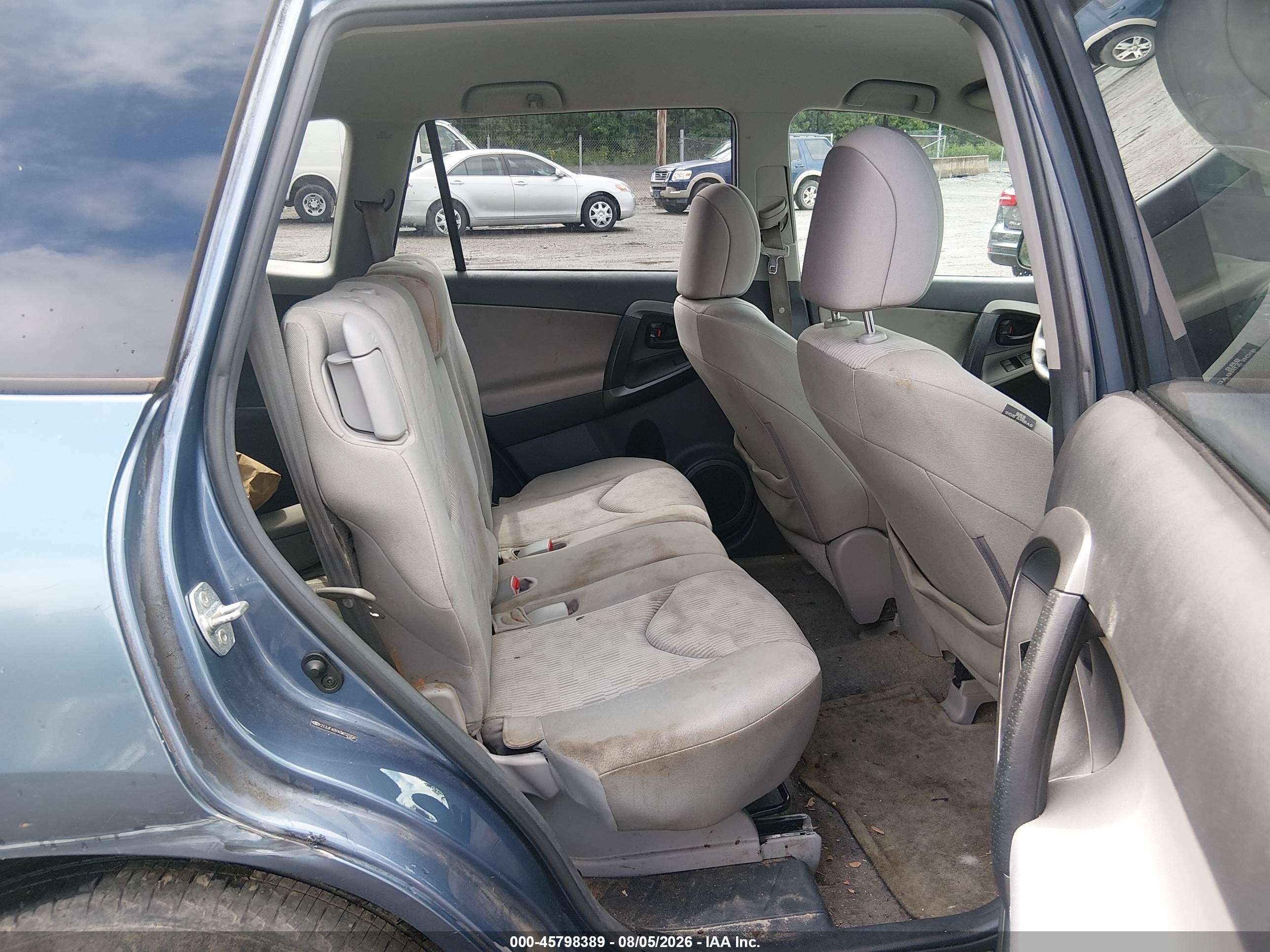 2012 Toyota Rav4   Blue vin: 2T3JF4DV4CW237056