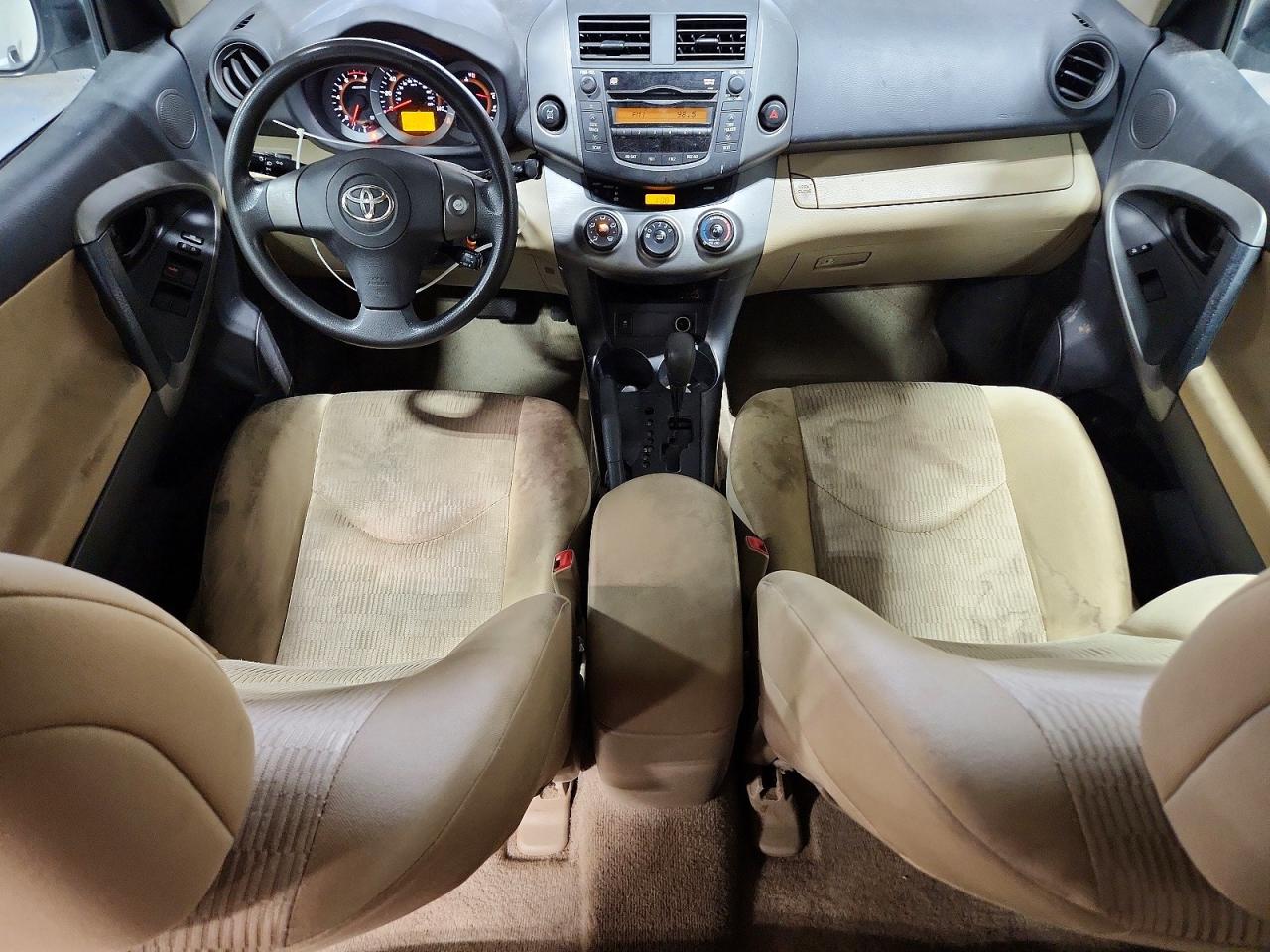 2010 Toyota Rav4 Base White vin: 2T3JF4DV5AW044623