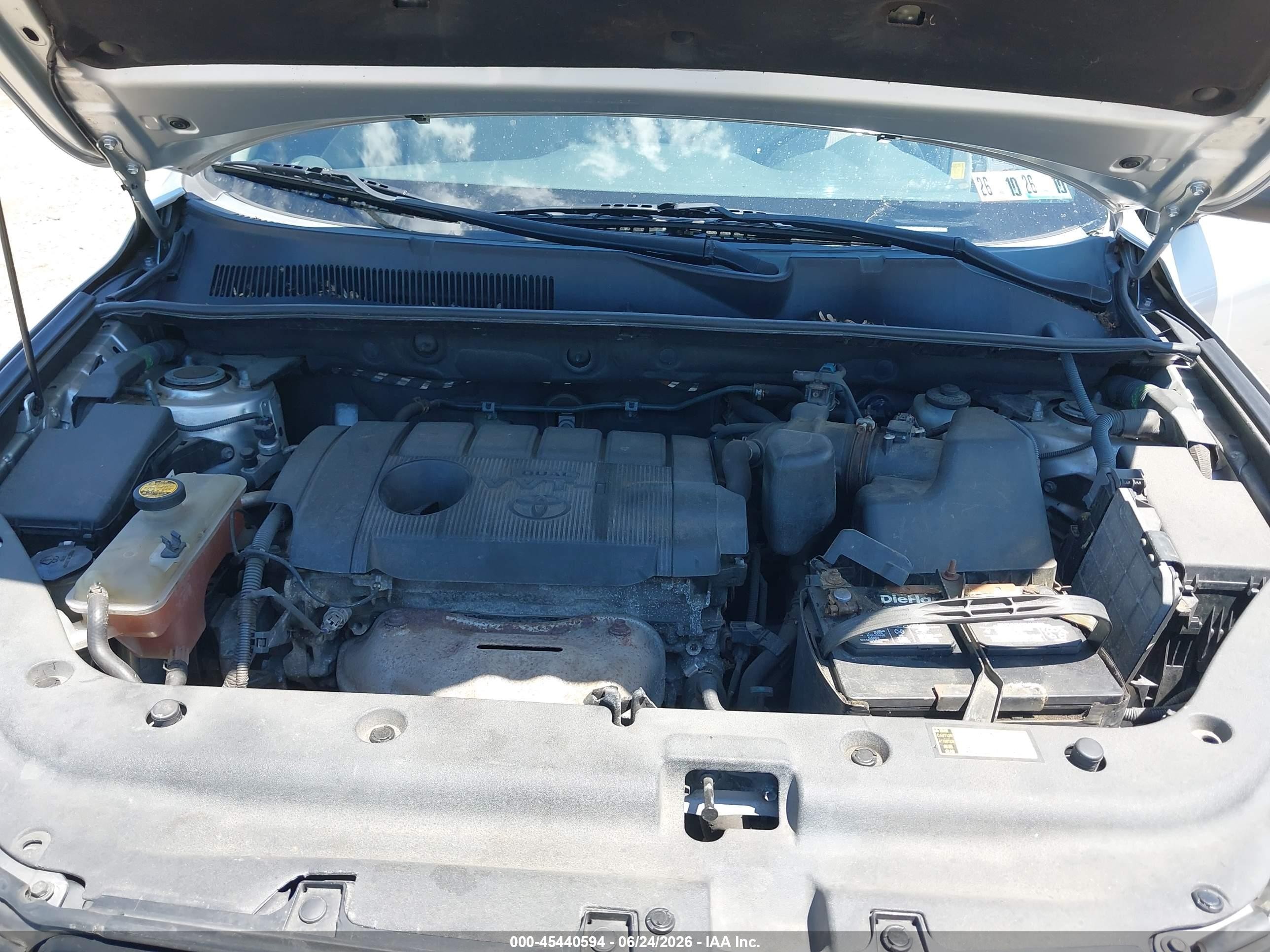2011 Toyota Rav4 Silver vin: 2T3JF4DV5BW120360
