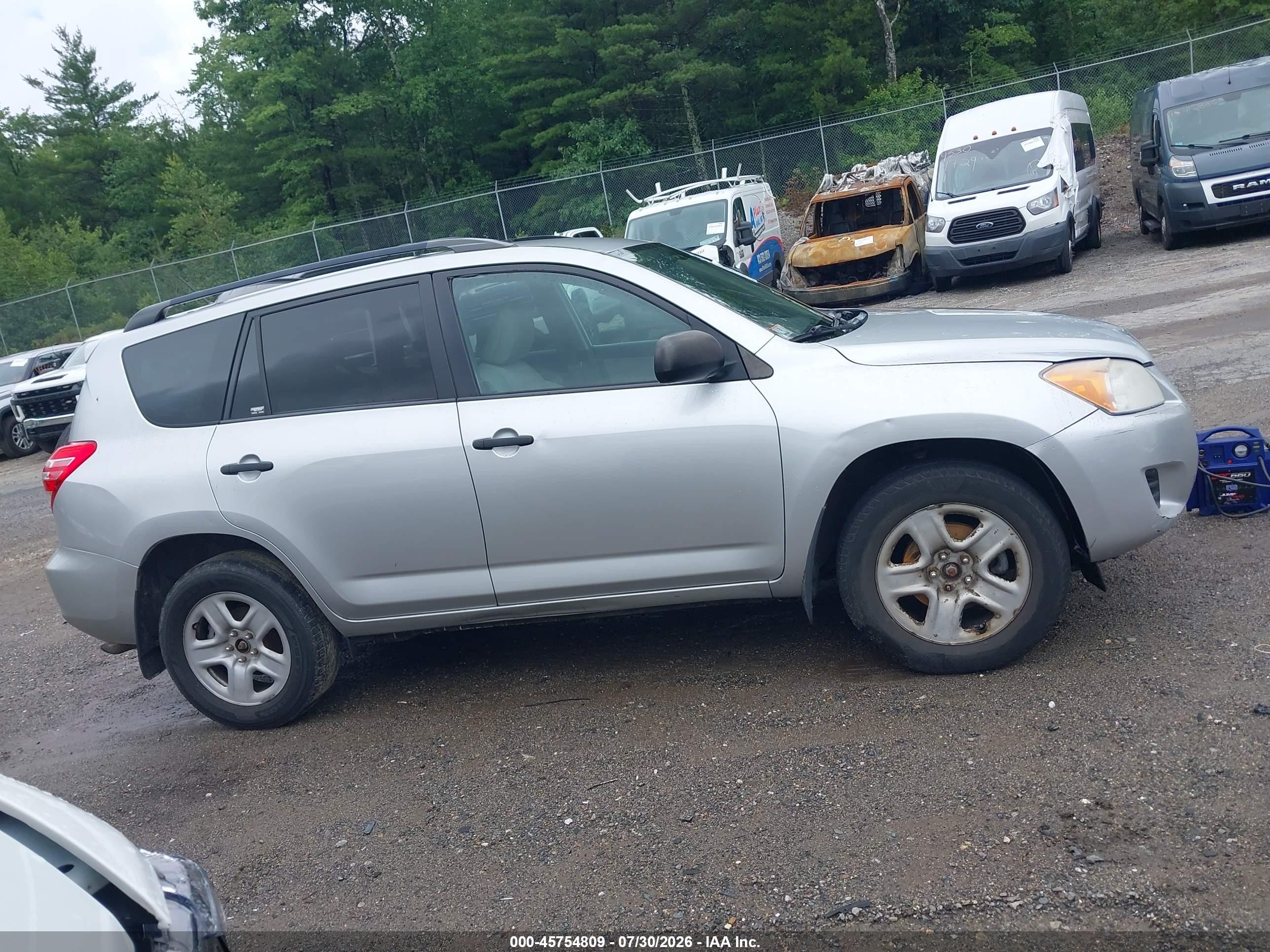 2012 Toyota Rav4   Серебряный vin: 2T3JF4DV5CW187848