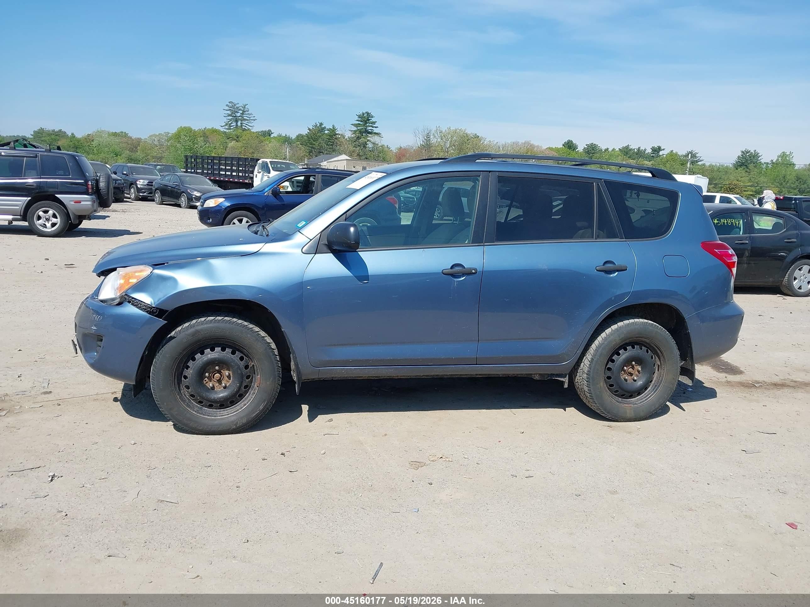 2012 Toyota Rav4   Blue vin: 2T3JF4DV7CW251937