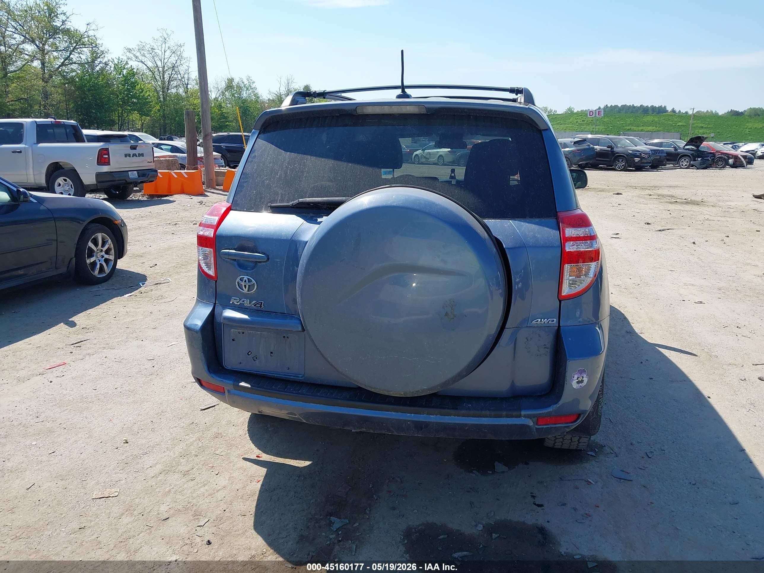 2012 Toyota Rav4   Blue vin: 2T3JF4DV7CW251937