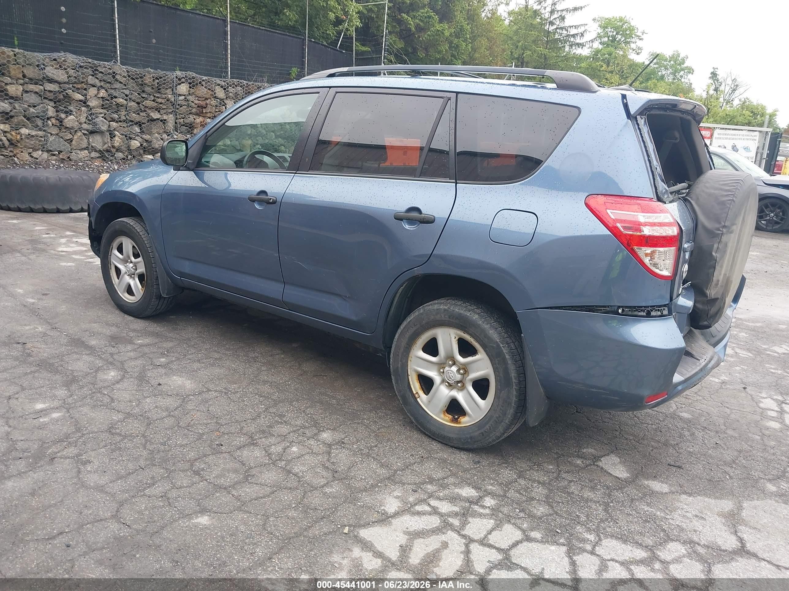 2011 Toyota Rav4   Синий vin: 2T3JF4DV8BW116920