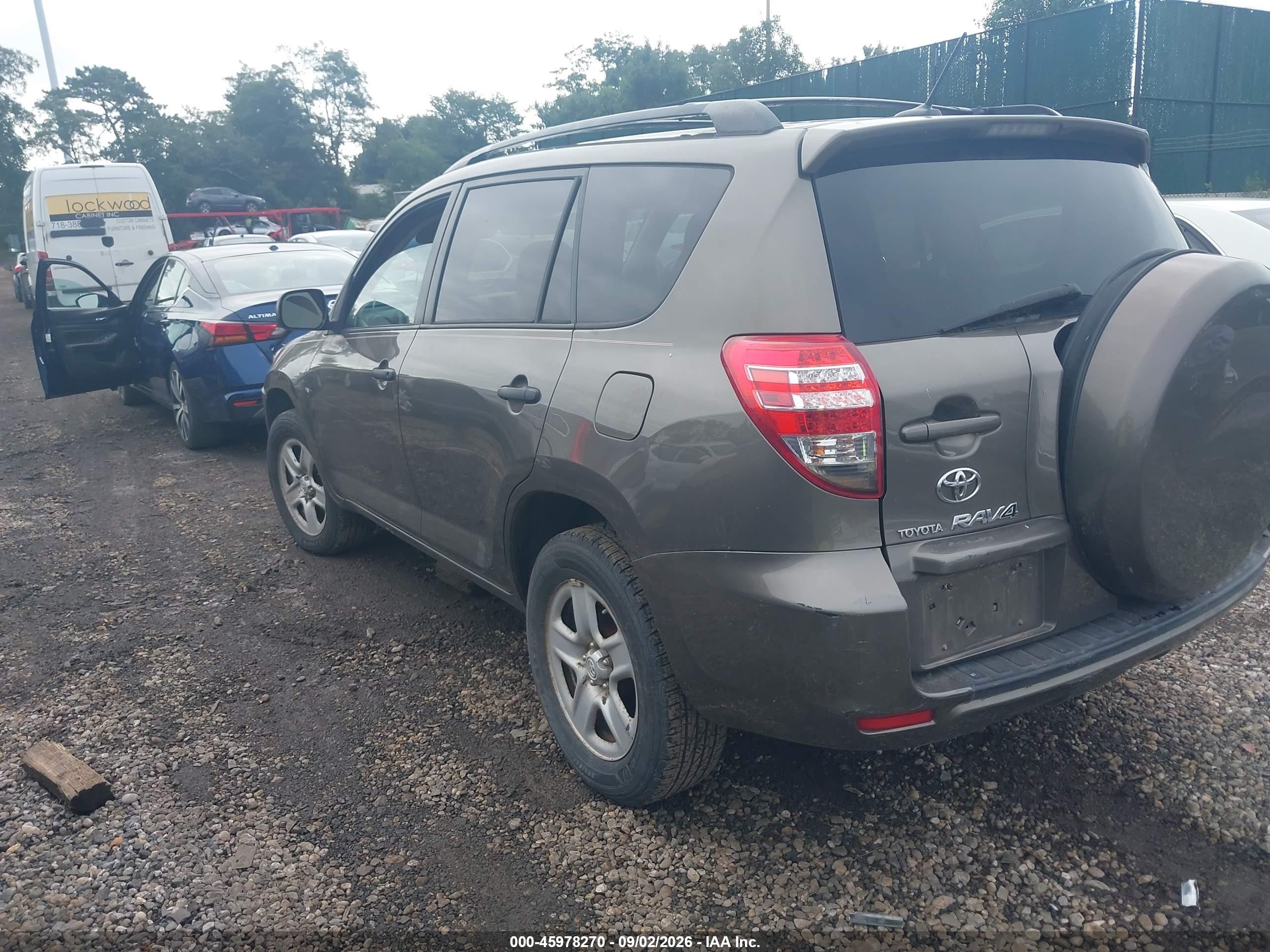 2010 Toyota Rav4   Коричневый vin: 2T3JF4DV9AW054135
