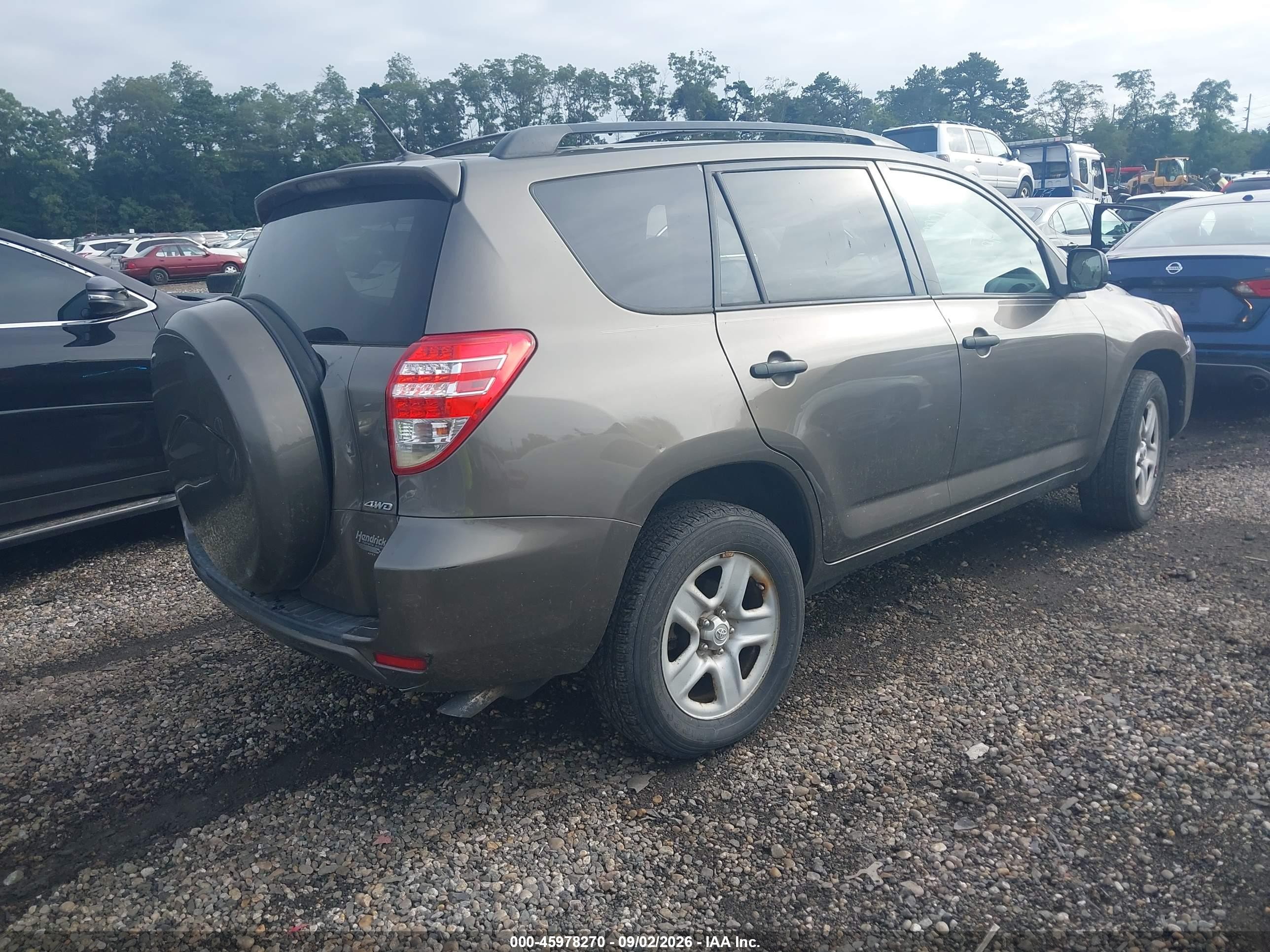 2010 Toyota Rav4   Коричневый vin: 2T3JF4DV9AW054135
