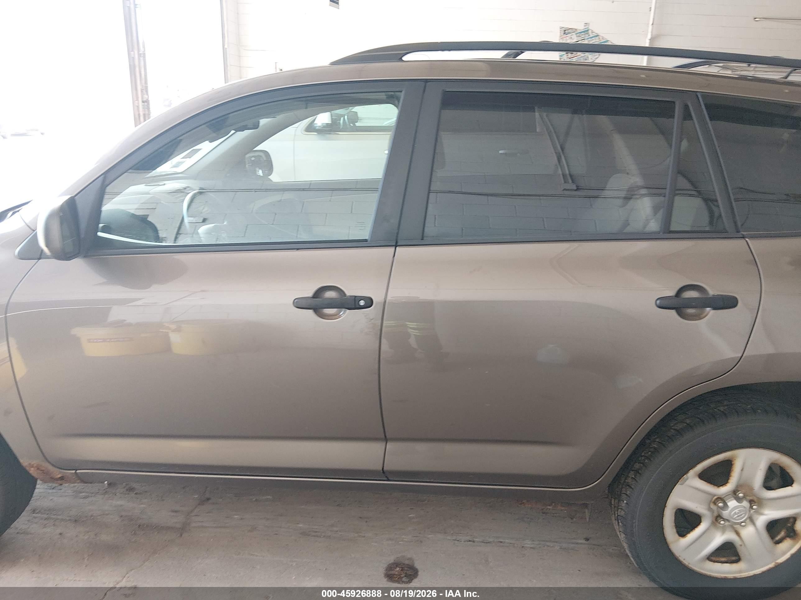 2011 Toyota Rav4 Brown vin: 2T3JF4DV9BW128056