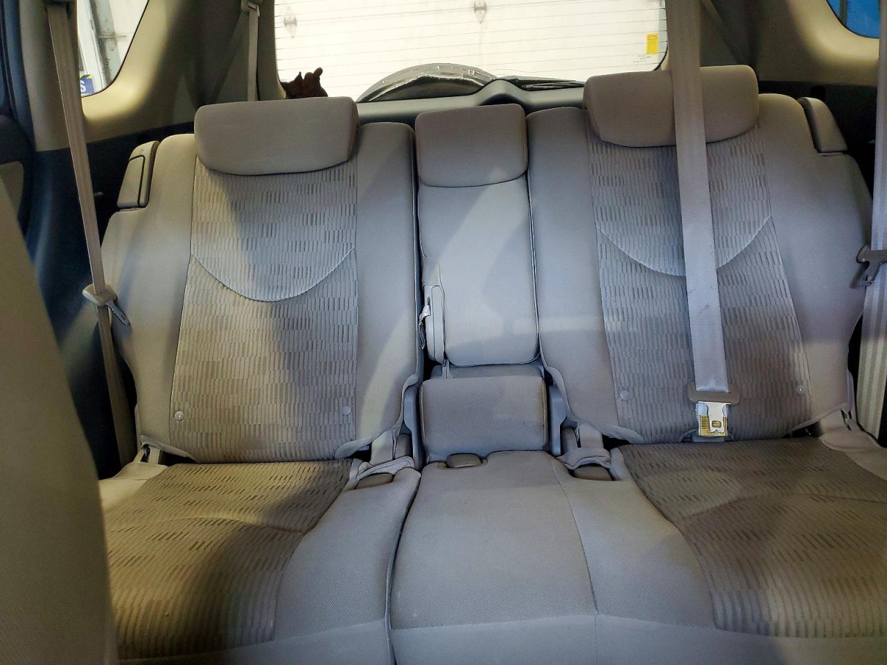 2011 Toyt Rav4 Base Blue vin: 2T3JF4DVXBW083838